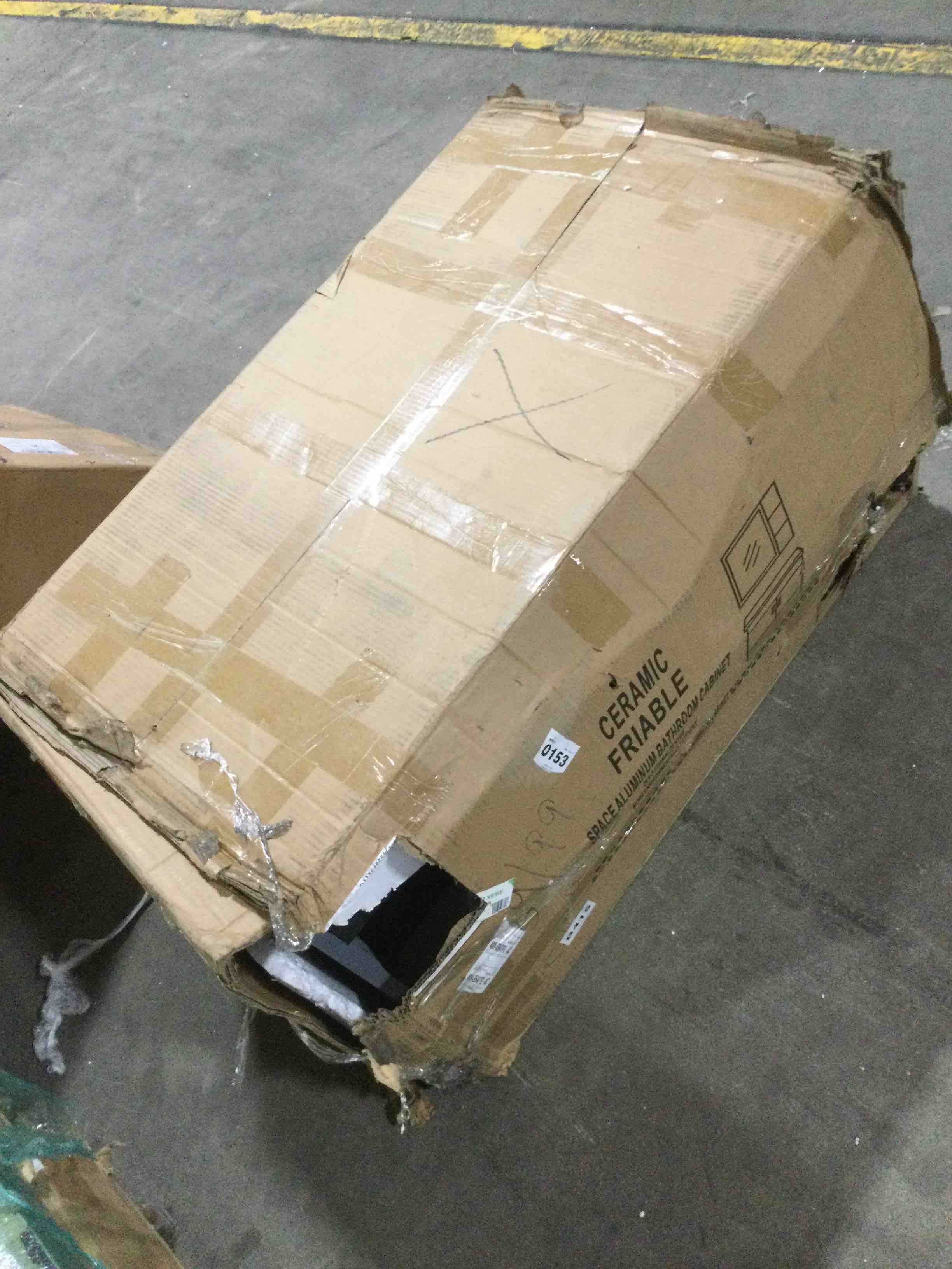 https://s3.amazonaws.com/lotting-images-prod/bidfta/BLU5296288_1690028716959.jpeg