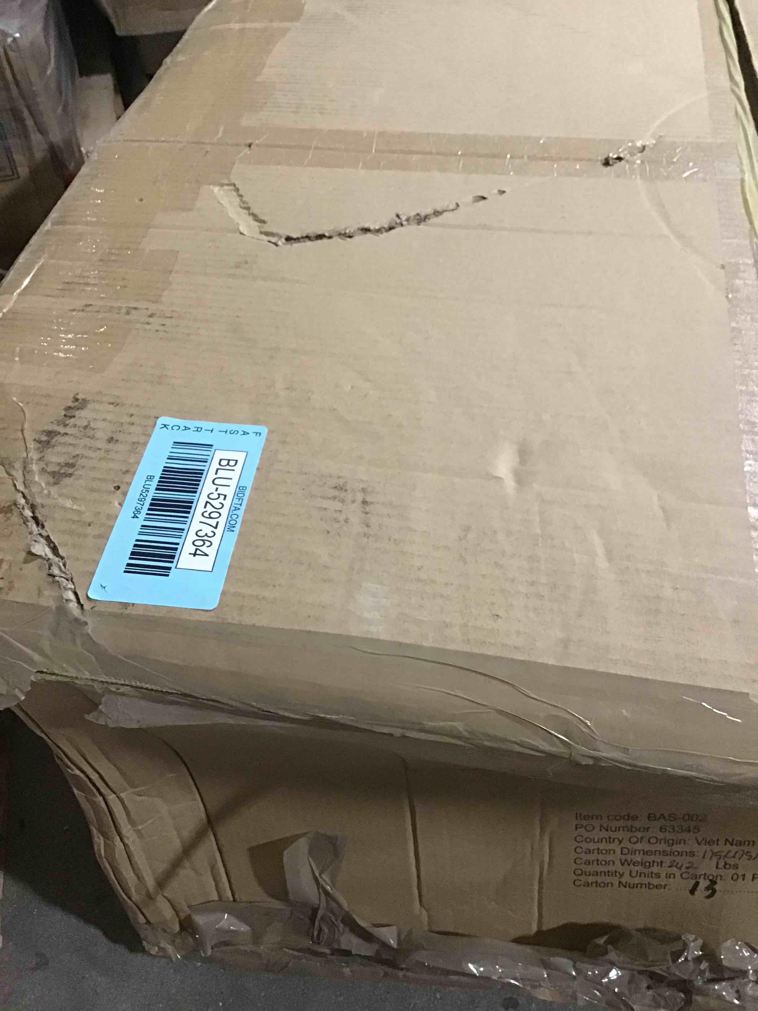 https://s3.amazonaws.com/lotting-images-prod/bidfta/BLU5297364_1689600388987.jpeg