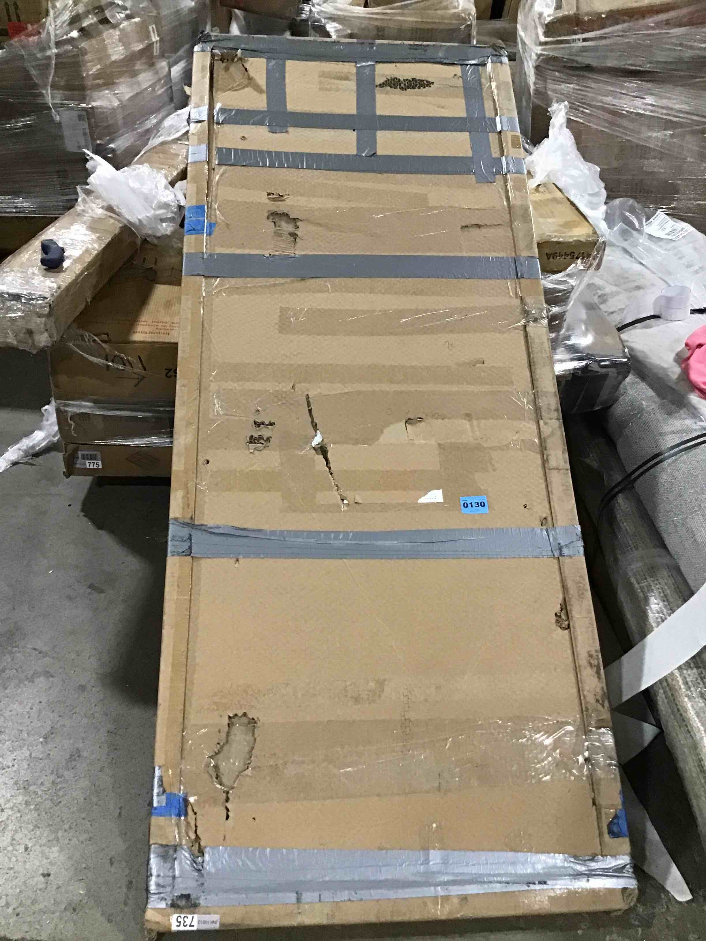 https://s3.amazonaws.com/lotting-images-prod/bidfta/BLU5298616_1689013925249.jpeg