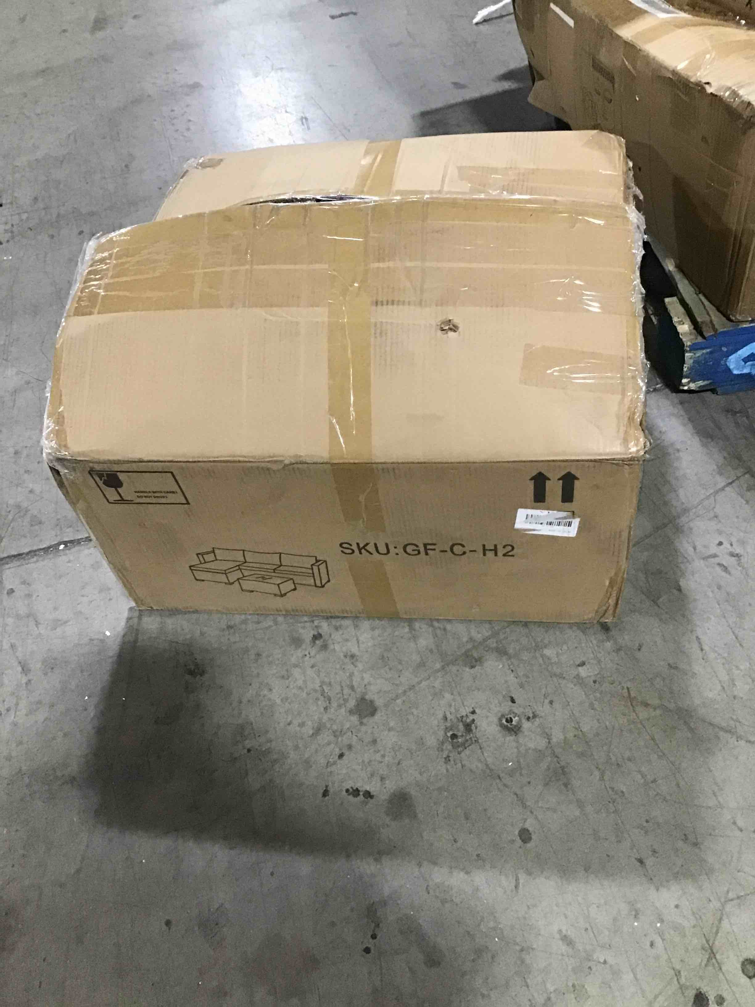 https://s3.amazonaws.com/lotting-images-prod/bidfta/BLU5298777_1689248214590.jpeg