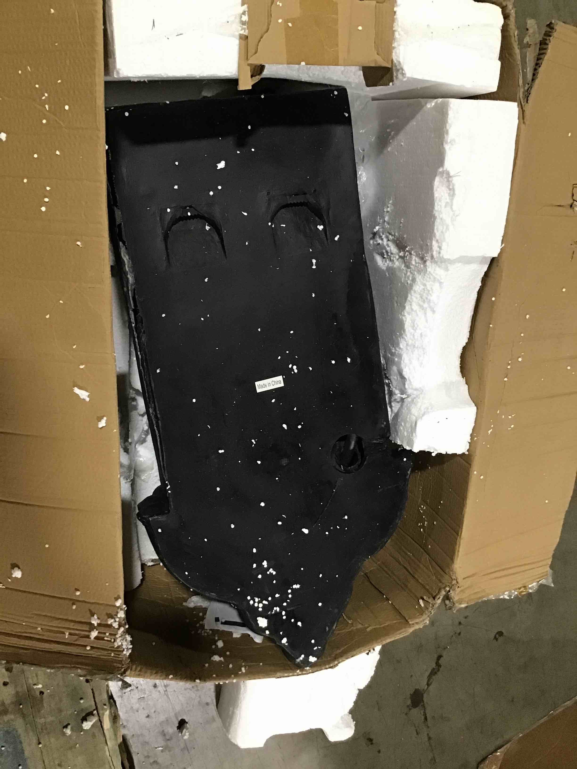 https://s3.amazonaws.com/lotting-images-prod/bidfta/BLU5298780_1689249498944.jpeg