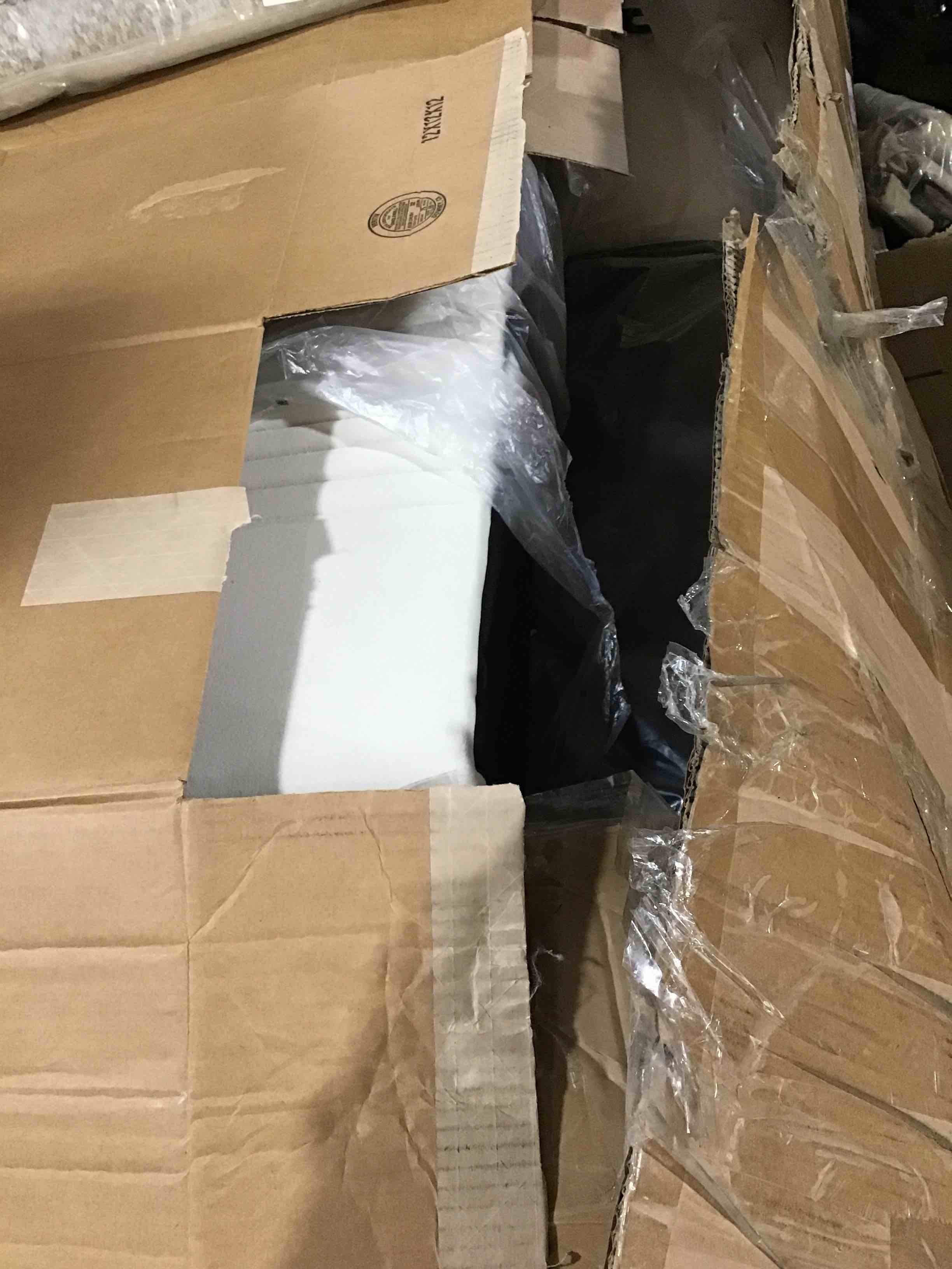 https://s3.amazonaws.com/lotting-images-prod/bidfta/BLU5299105_1689950360363.jpeg