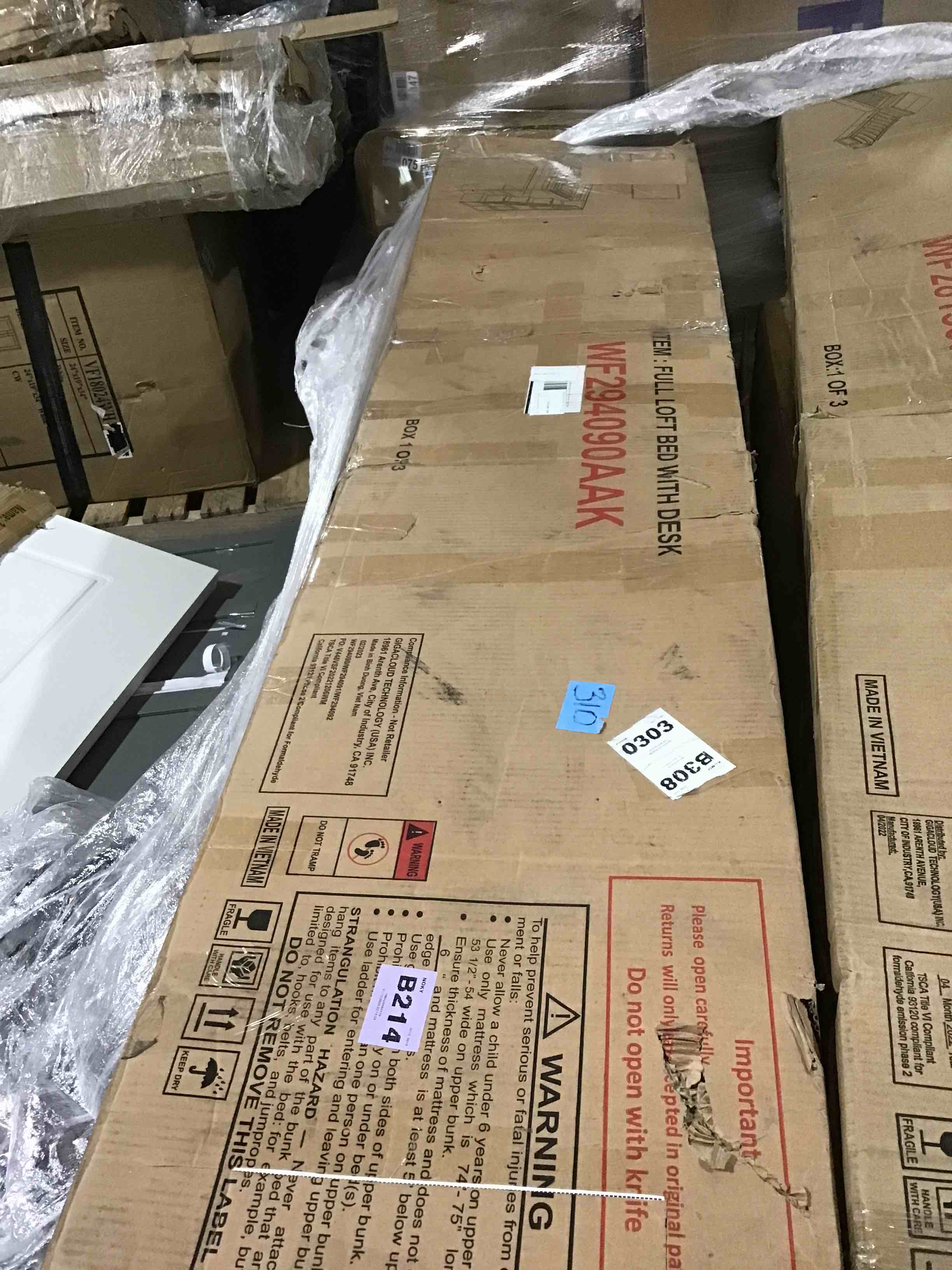https://s3.amazonaws.com/lotting-images-prod/bidfta/BLU5299362_1690402082582.jpeg