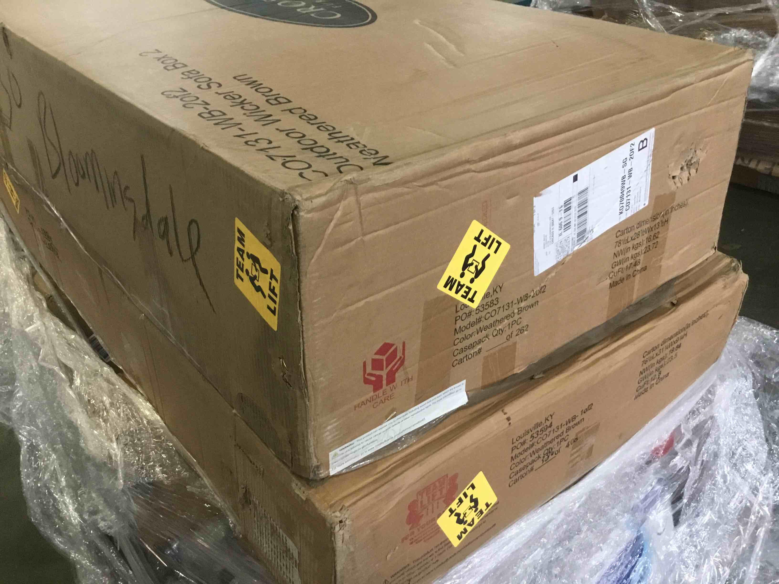 https://s3.amazonaws.com/lotting-images-prod/bidfta/BLU5300929_1689607200395.jpeg