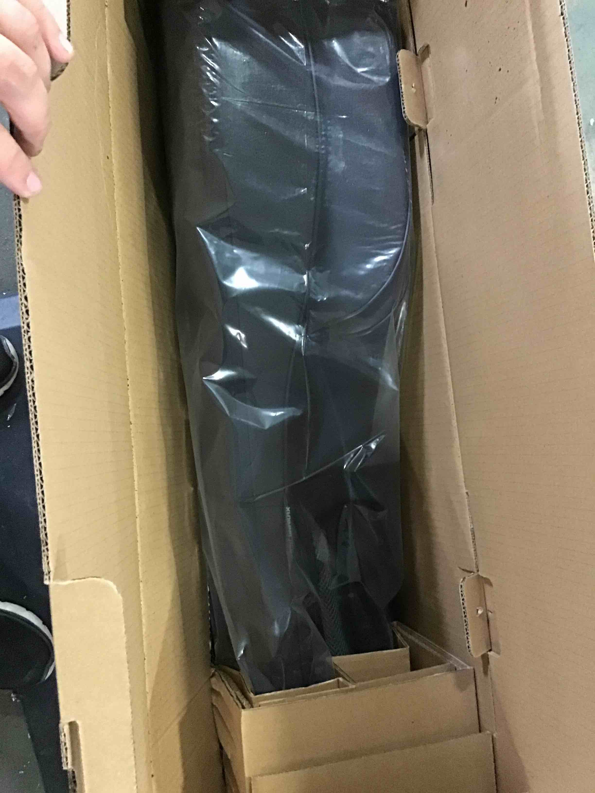 https://s3.amazonaws.com/lotting-images-prod/bidfta/BLU5301345_1690296555605.jpeg