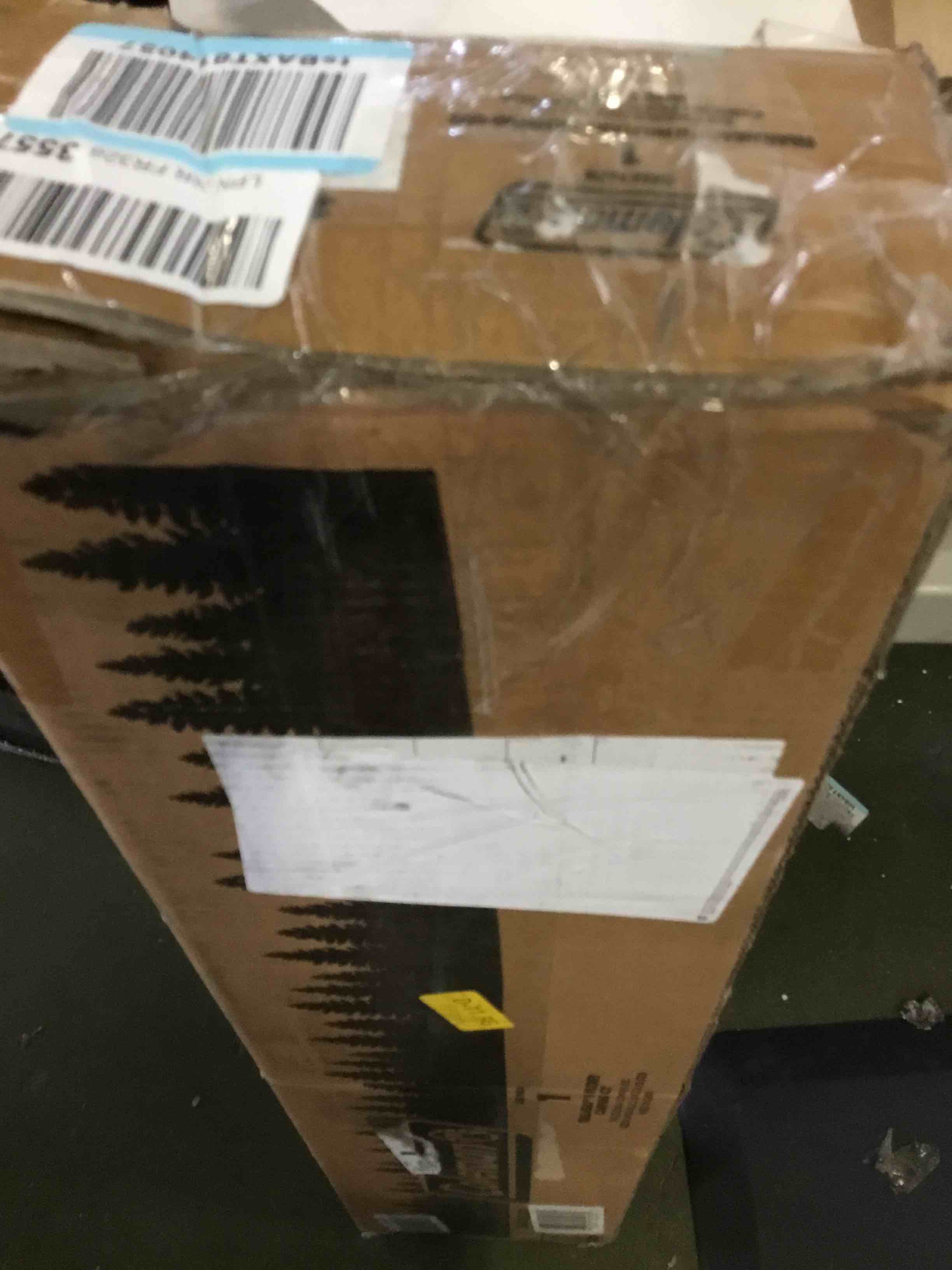 https://s3.amazonaws.com/lotting-images-prod/bidfta/BLU5301966_1689006744189.jpeg