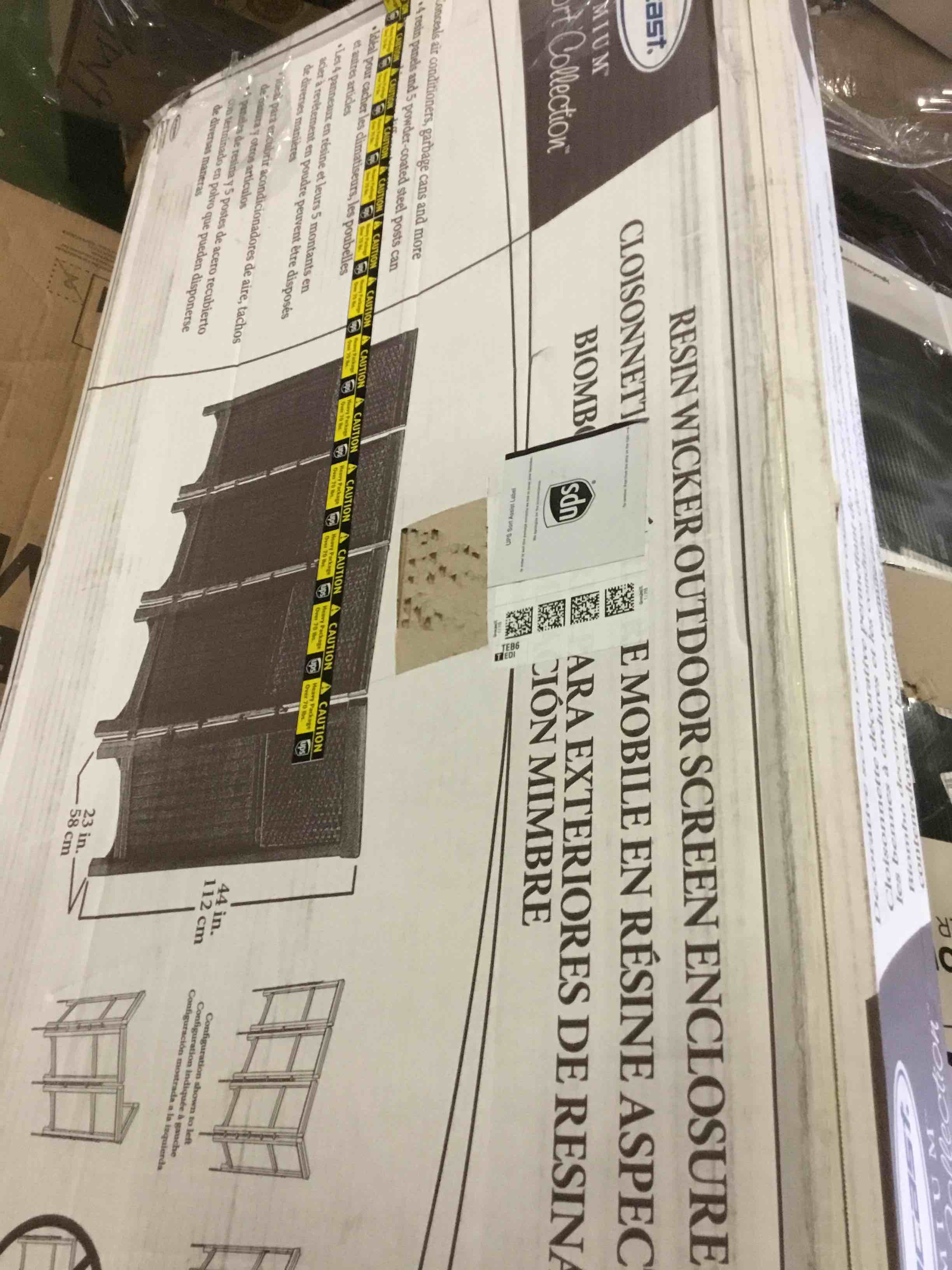 https://s3.amazonaws.com/lotting-images-prod/bidfta/BLU5302063_1689081284359.jpeg