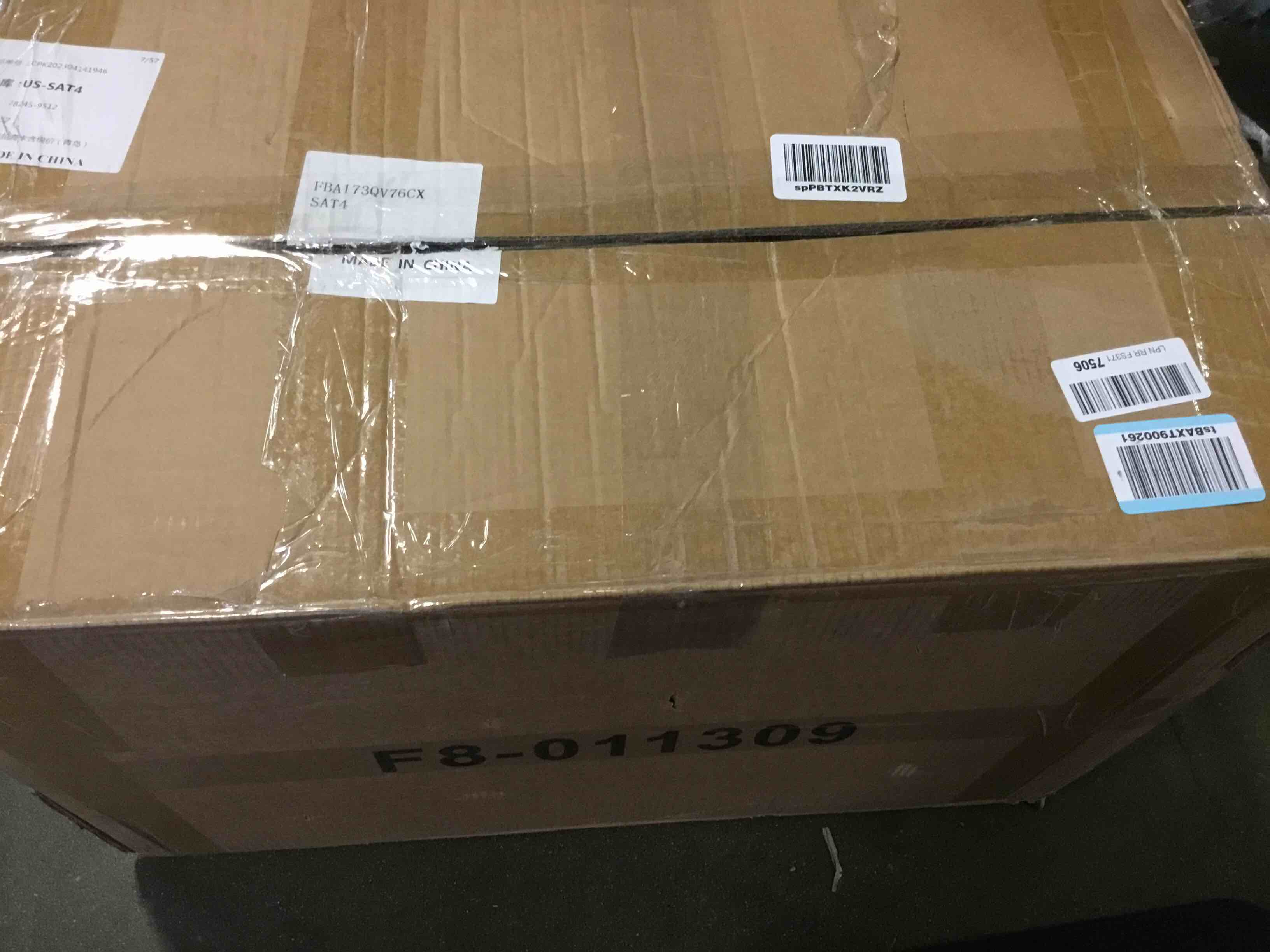 https://s3.amazonaws.com/lotting-images-prod/bidfta/BLU5302091_1689086726913.jpeg