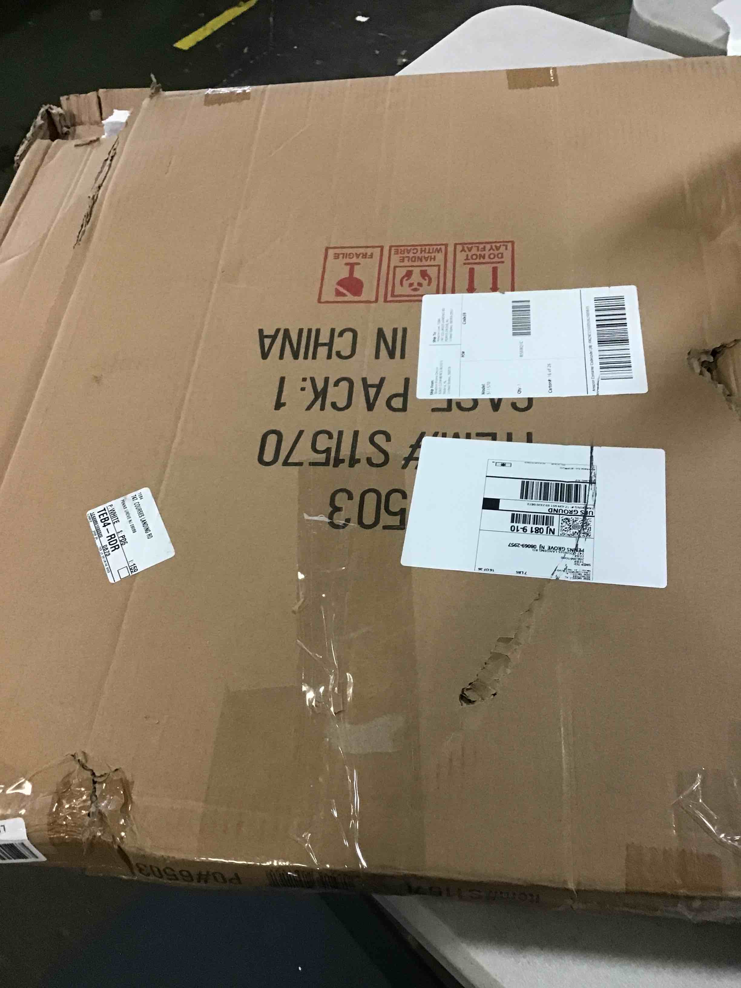https://s3.amazonaws.com/lotting-images-prod/bidfta/BLU5303626_1689173969784.jpeg