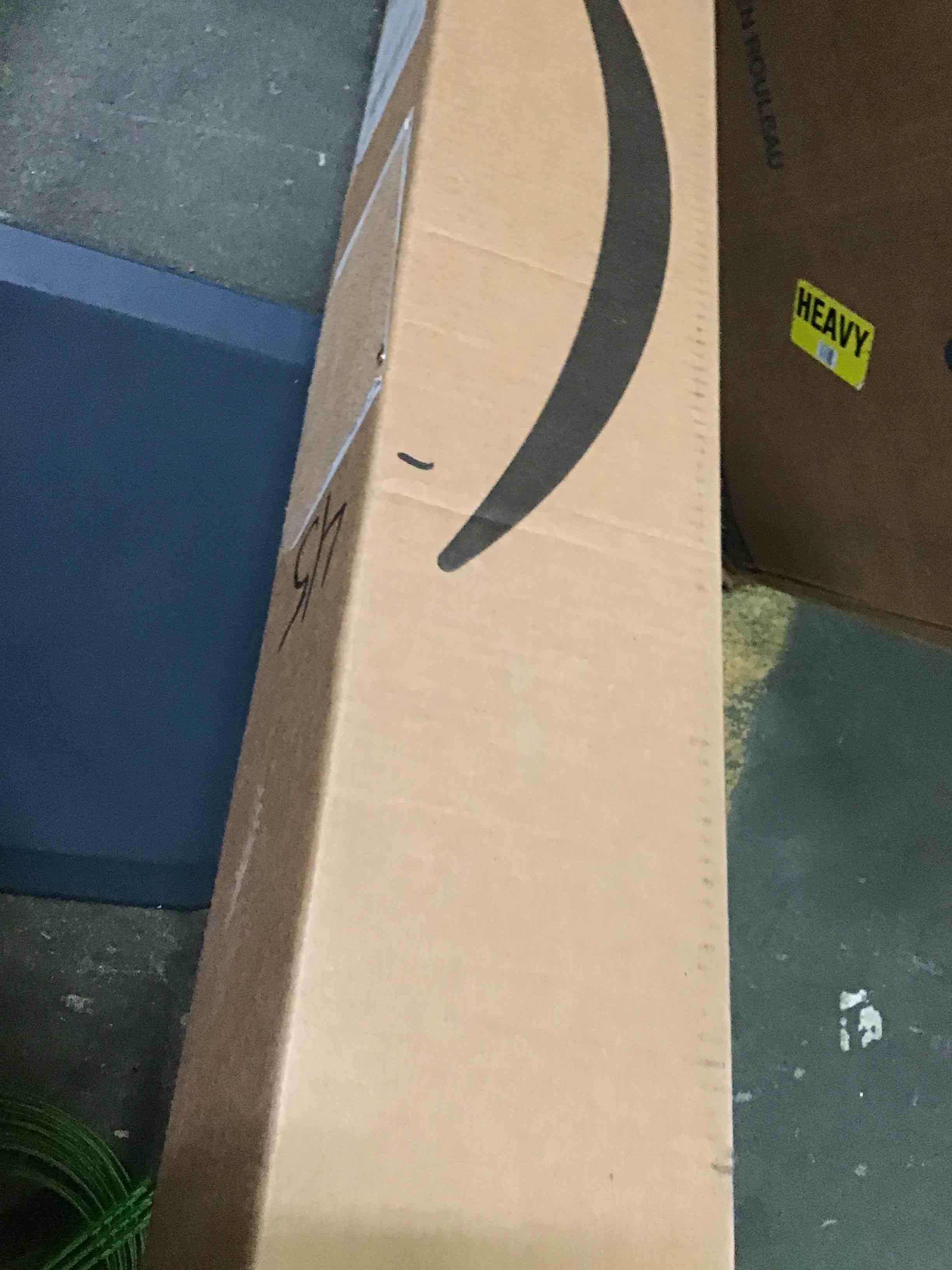 https://s3.amazonaws.com/lotting-images-prod/bidfta/BLU5303708_1689183238539.jpeg