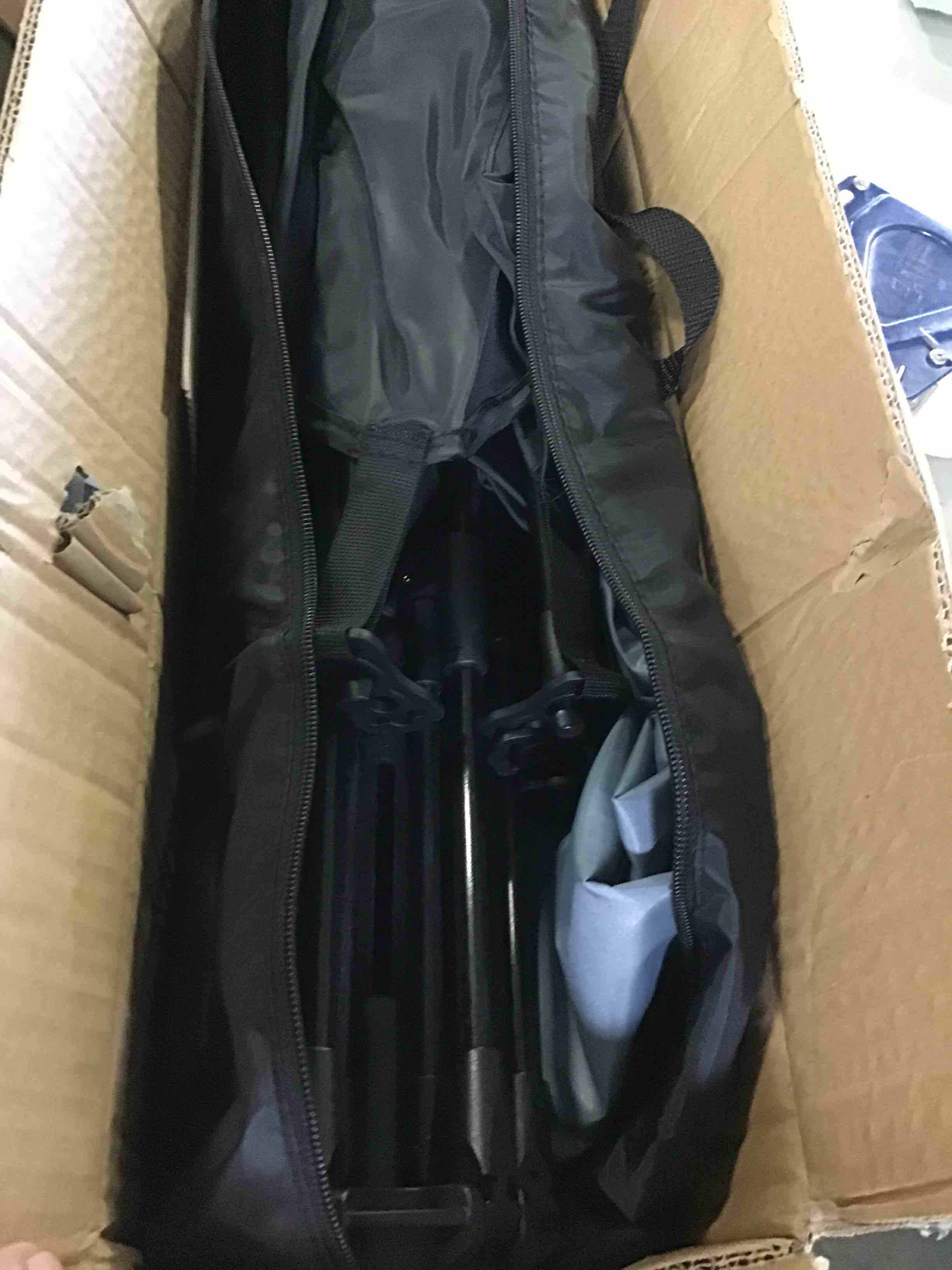 https://s3.amazonaws.com/lotting-images-prod/bidfta/BLU5304736_1689950293793.jpeg