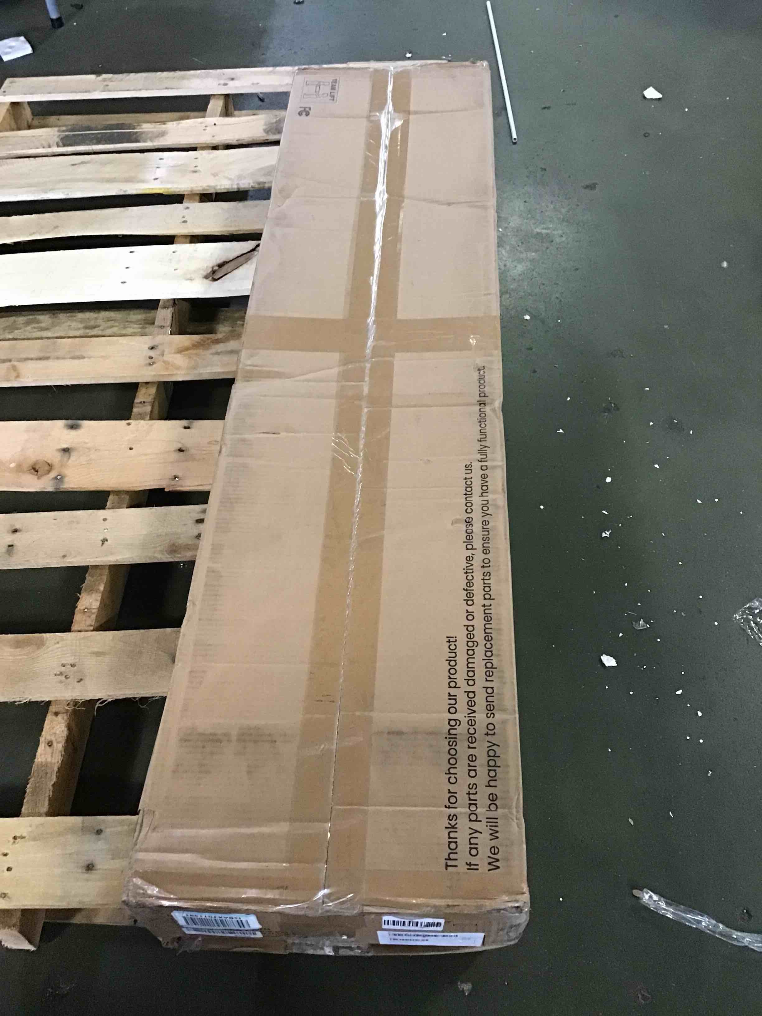https://s3.amazonaws.com/lotting-images-prod/bidfta/BLU5304953_1690213227470.jpeg