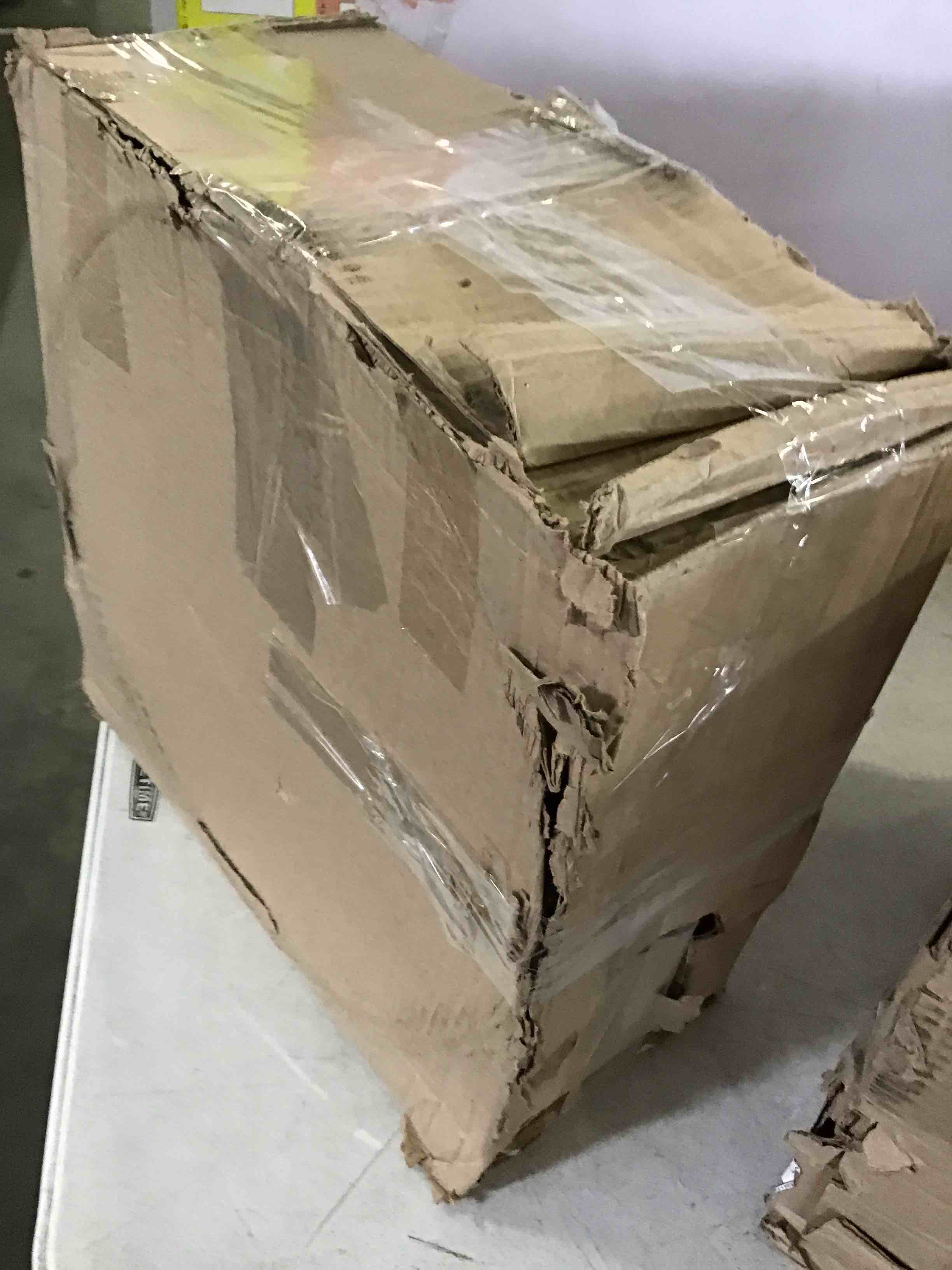 https://s3.amazonaws.com/lotting-images-prod/bidfta/BLU5305151_1690299276357.jpeg