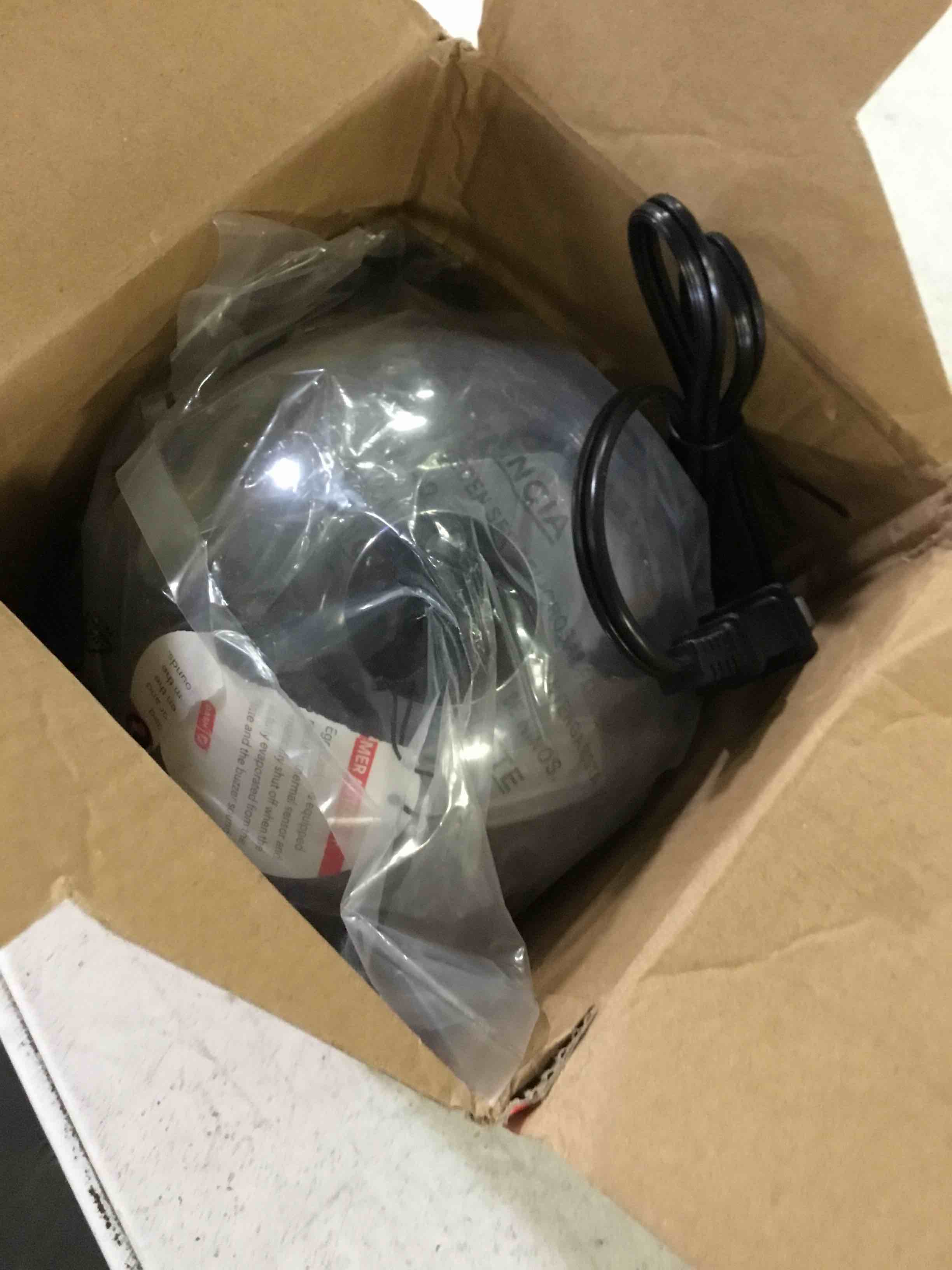 https://s3.amazonaws.com/lotting-images-prod/bidfta/BLU5305175_1690305286763.jpeg