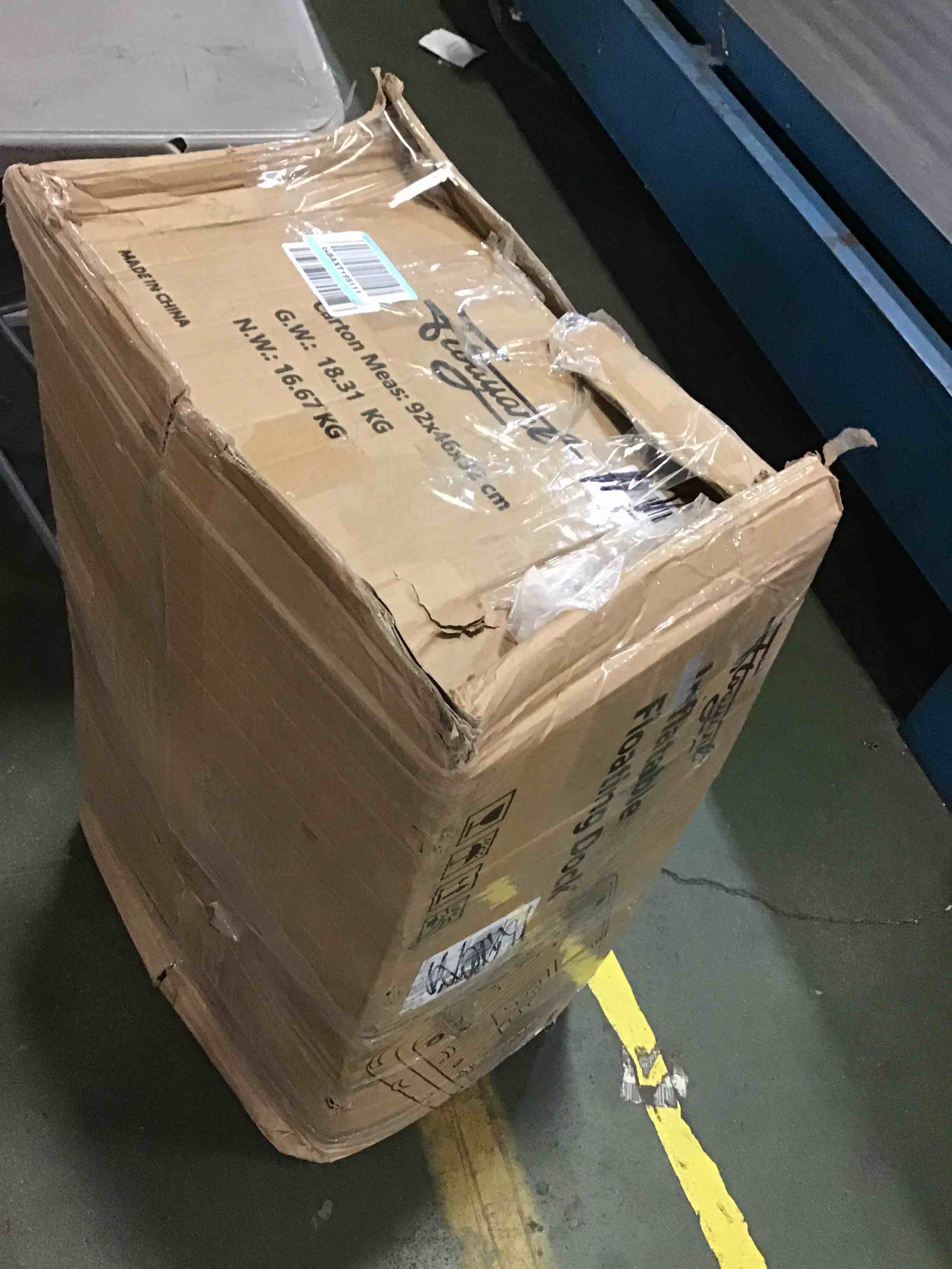https://s3.amazonaws.com/lotting-images-prod/bidfta/BLU5305811_1690892368789.jpeg