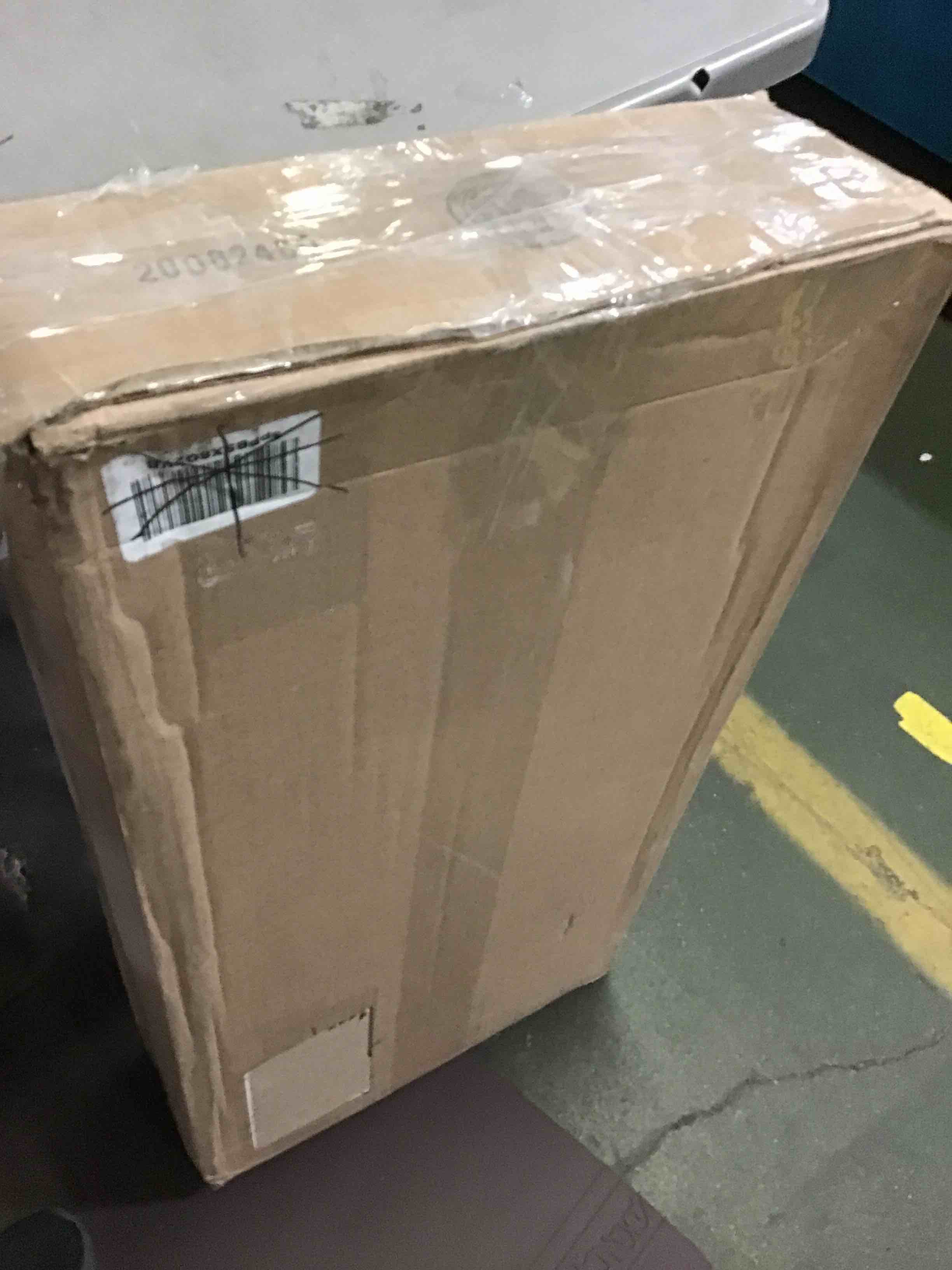 https://s3.amazonaws.com/lotting-images-prod/bidfta/BLU5305917_1690910679356.jpeg