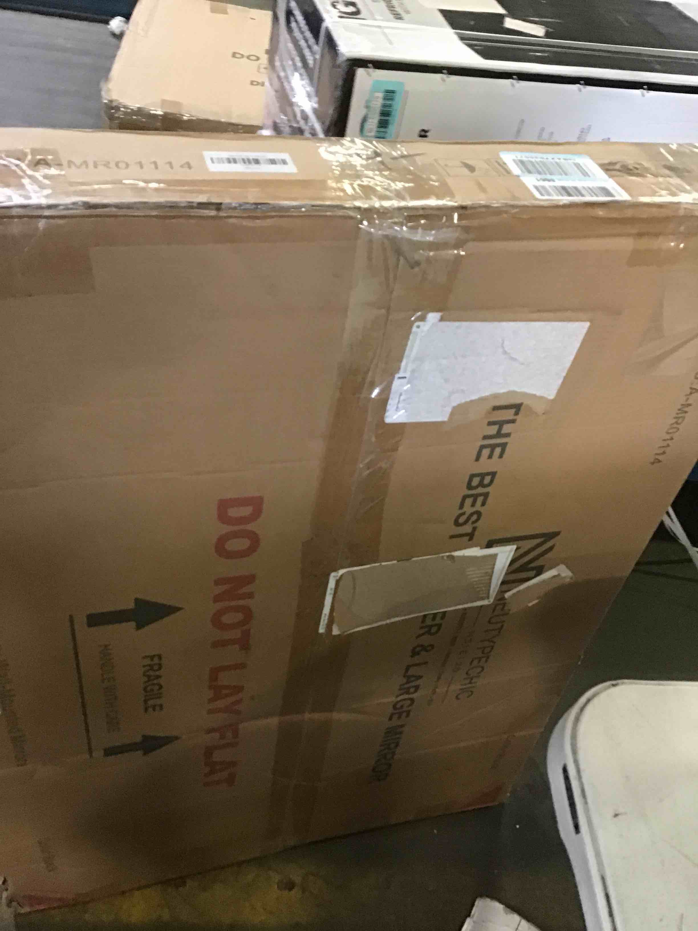 https://s3.amazonaws.com/lotting-images-prod/bidfta/BLU5309010_1689088352886.jpeg