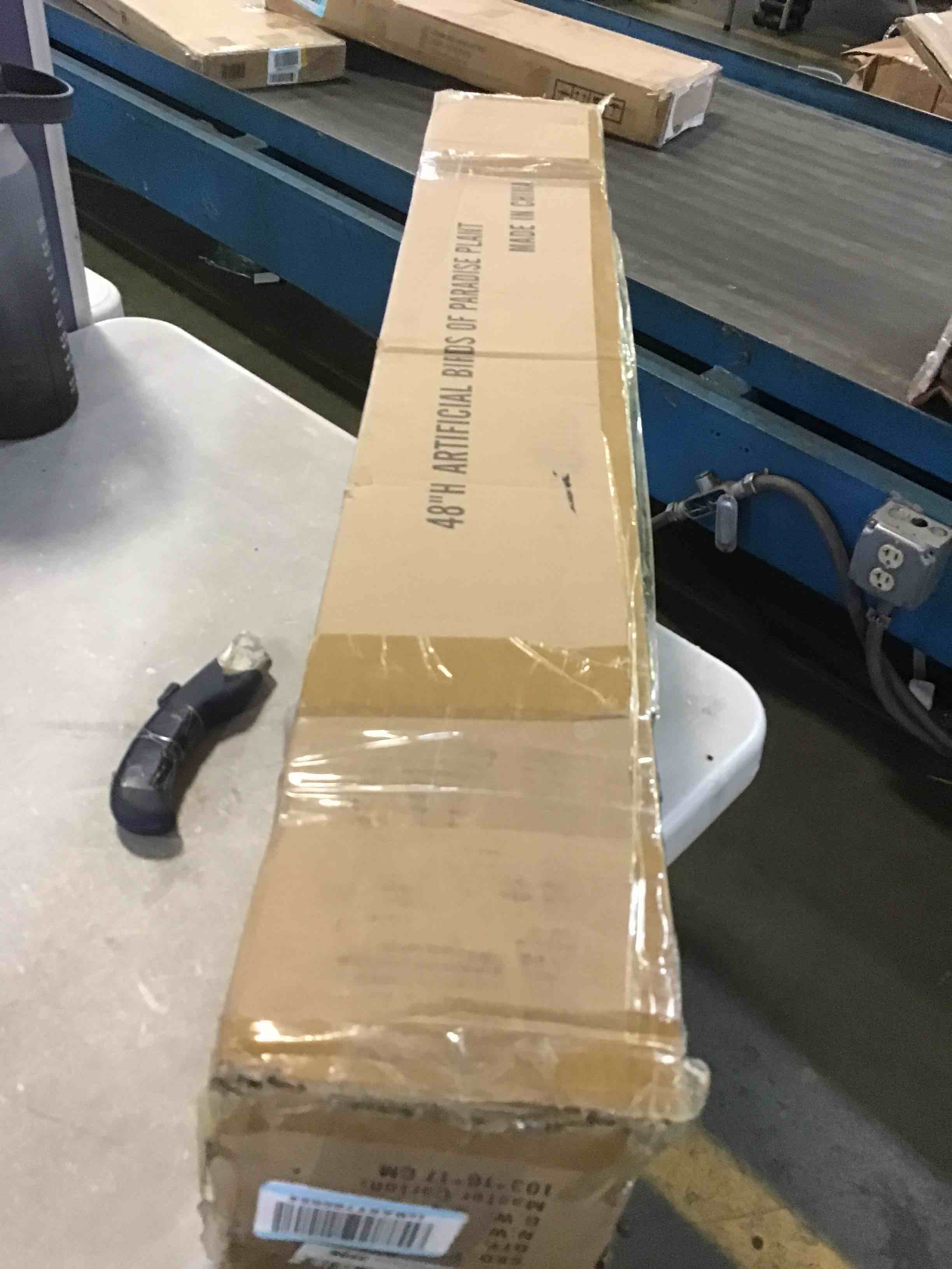 https://s3.amazonaws.com/lotting-images-prod/bidfta/BLU5309515_1689339139286.jpeg