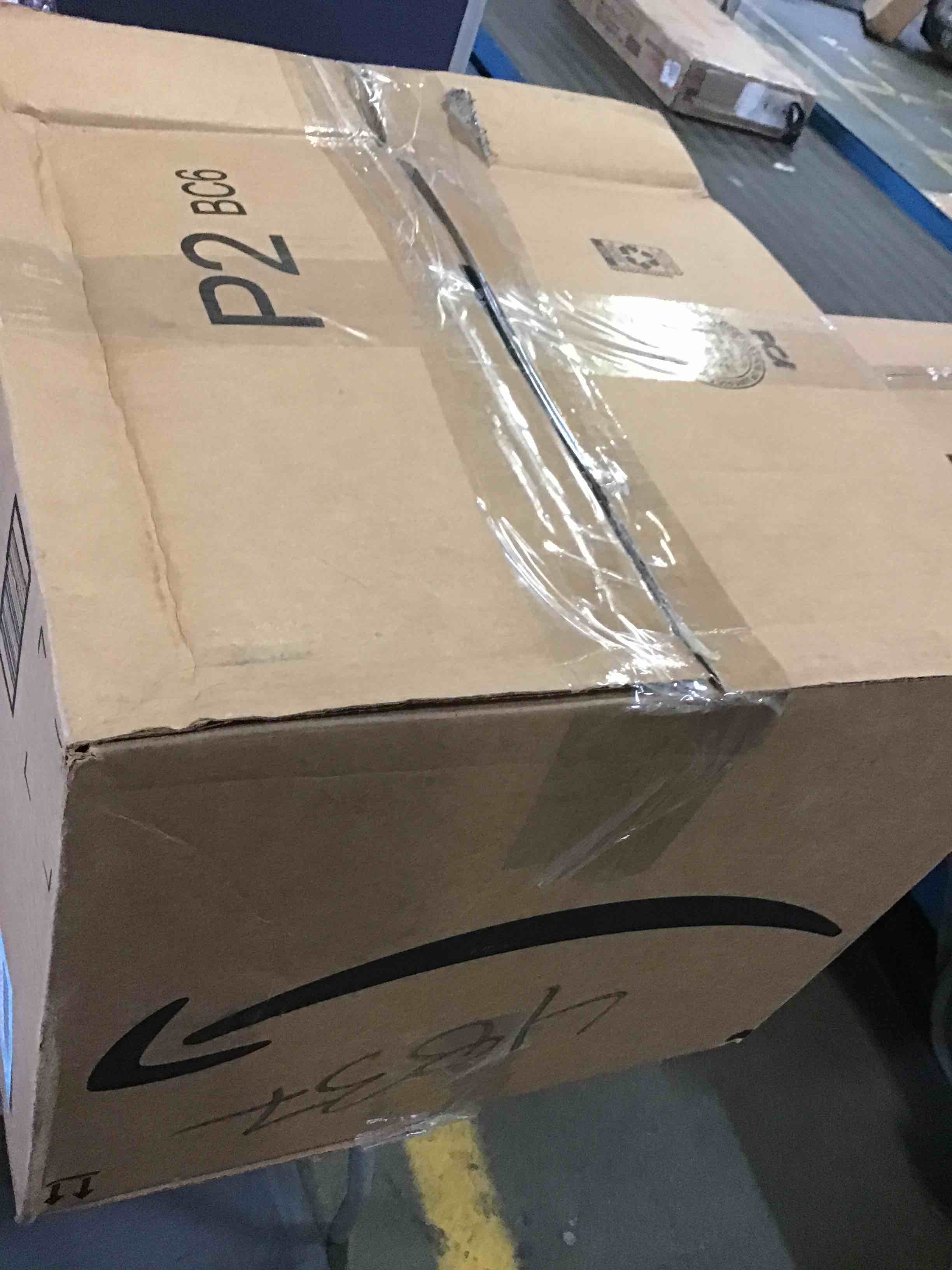 https://s3.amazonaws.com/lotting-images-prod/bidfta/BLU5309621_1689358906818.jpeg