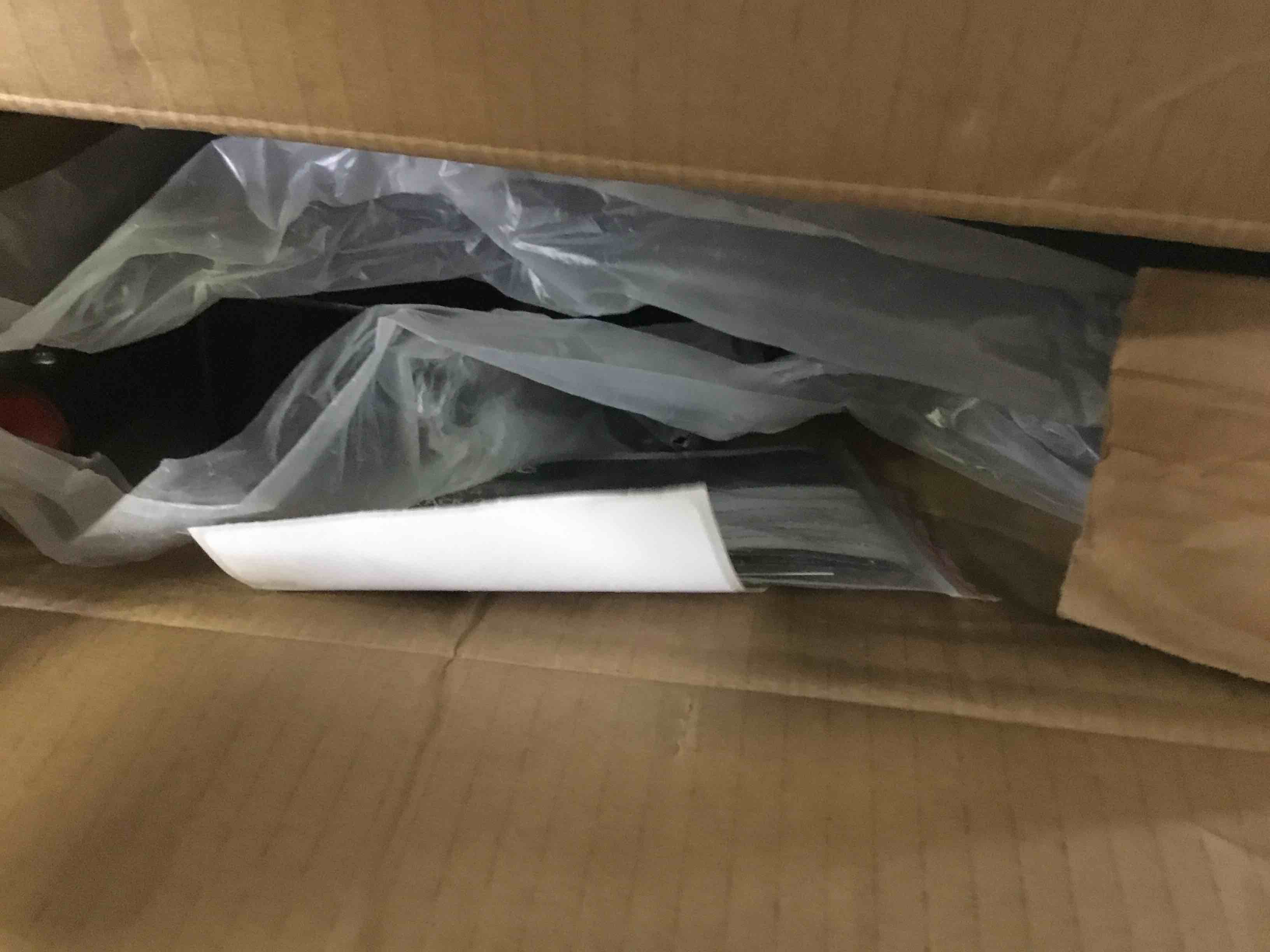 https://s3.amazonaws.com/lotting-images-prod/bidfta/BLU5309905_1689882550900.jpeg