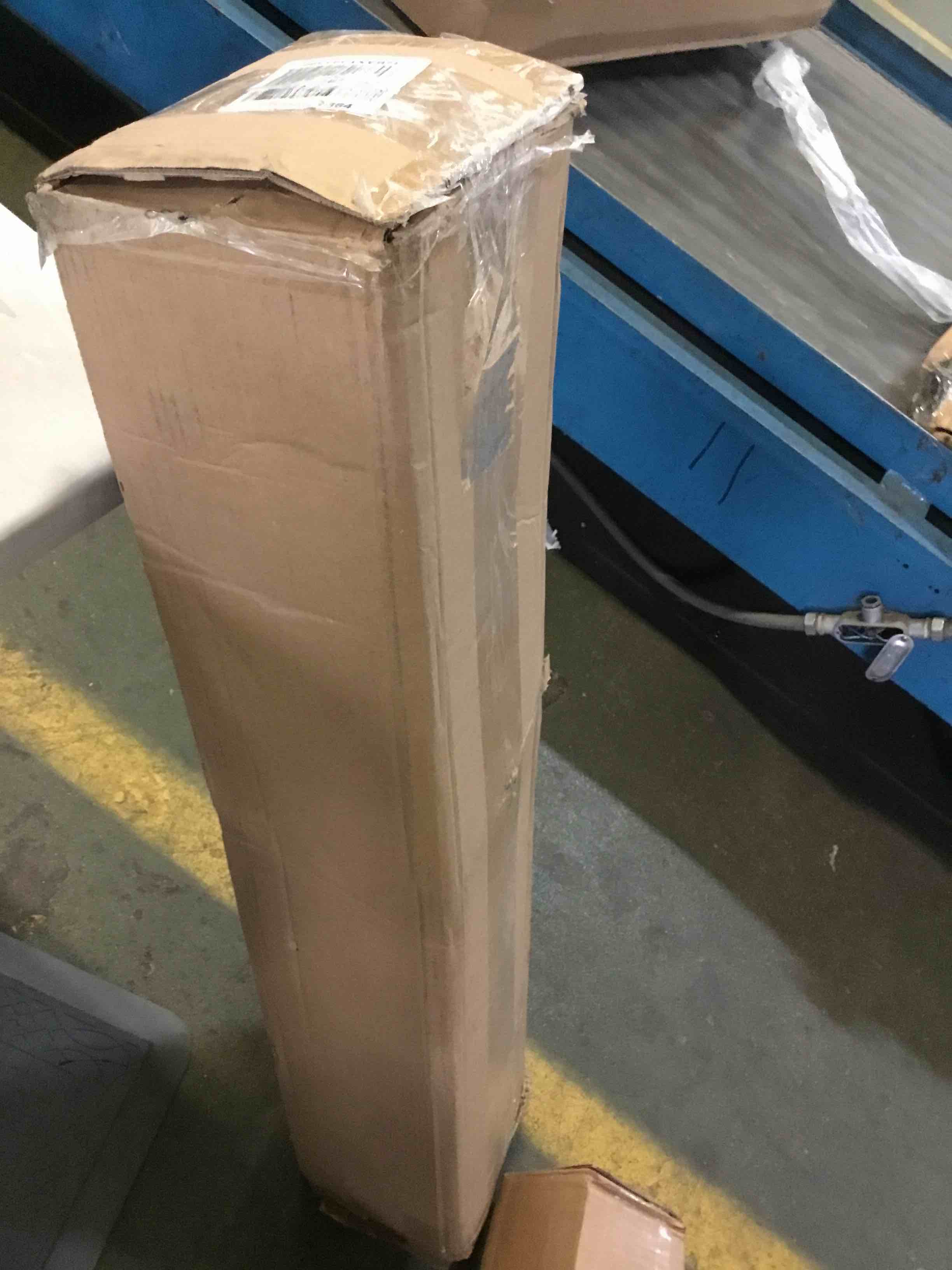 https://s3.amazonaws.com/lotting-images-prod/bidfta/BLU5309912_1689883102409.jpeg