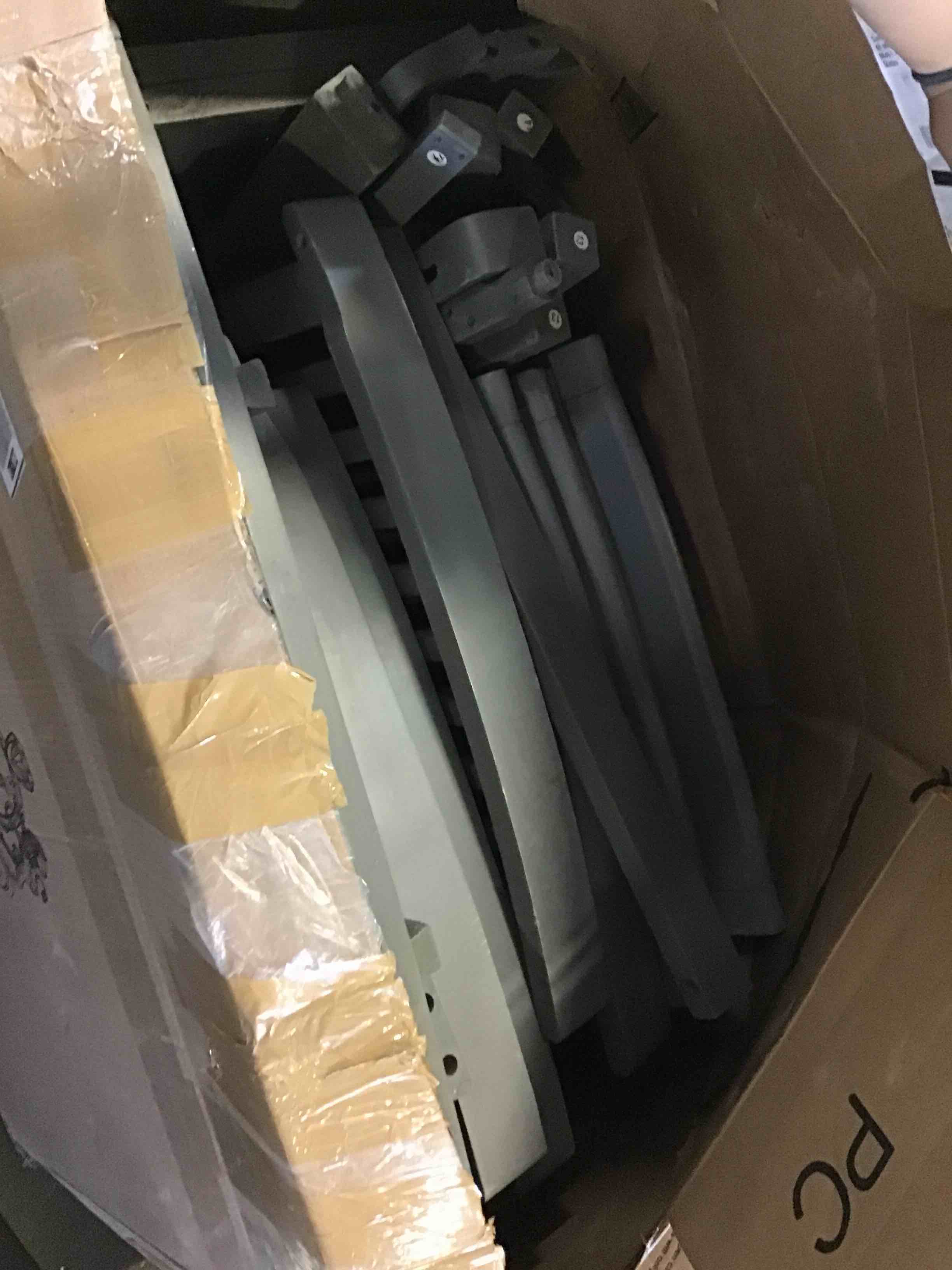 https://s3.amazonaws.com/lotting-images-prod/bidfta/BLU5310038_1690036762477.jpeg