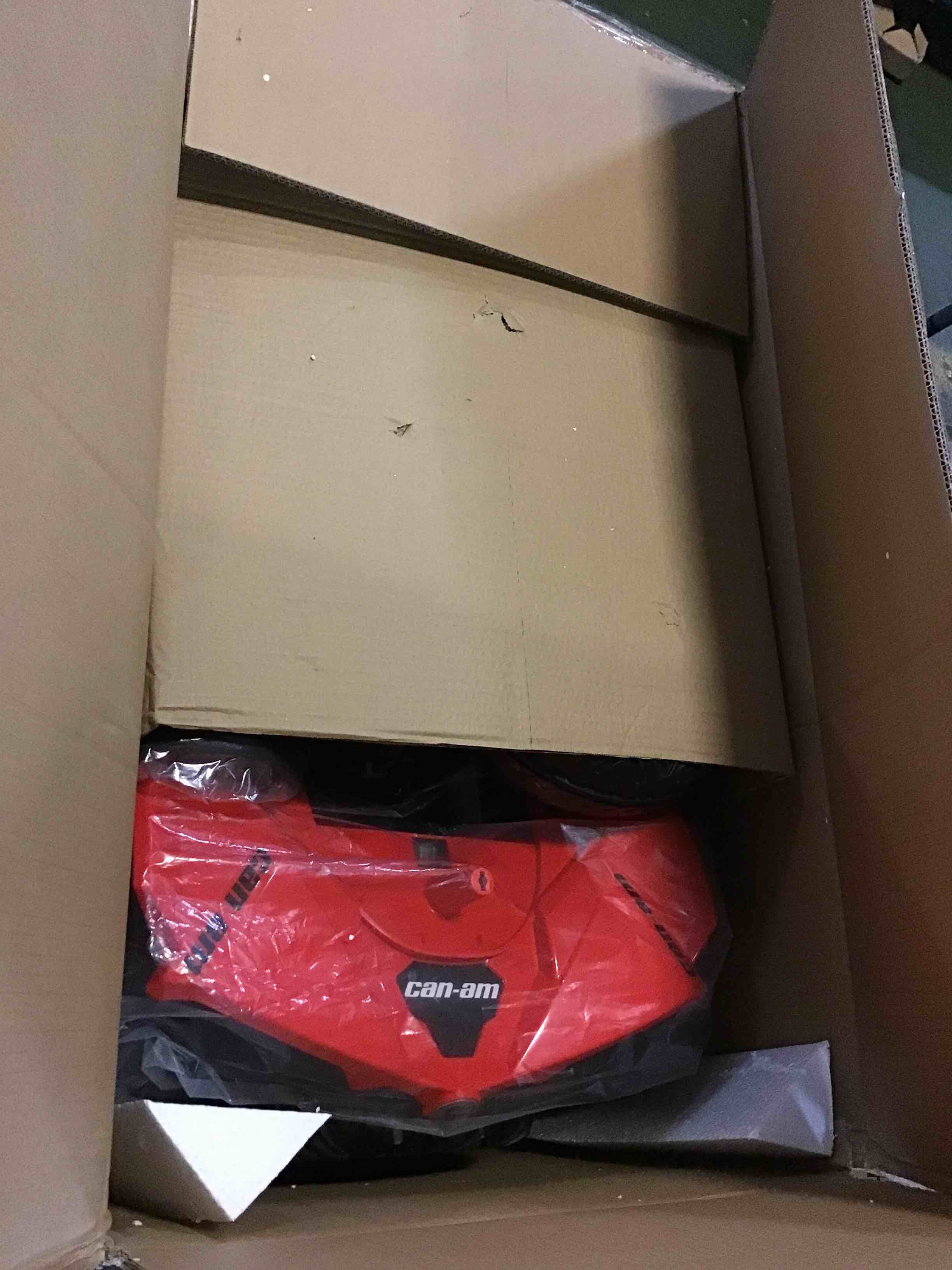 https://s3.amazonaws.com/lotting-images-prod/bidfta/BLU5310054_1690038928828.jpeg