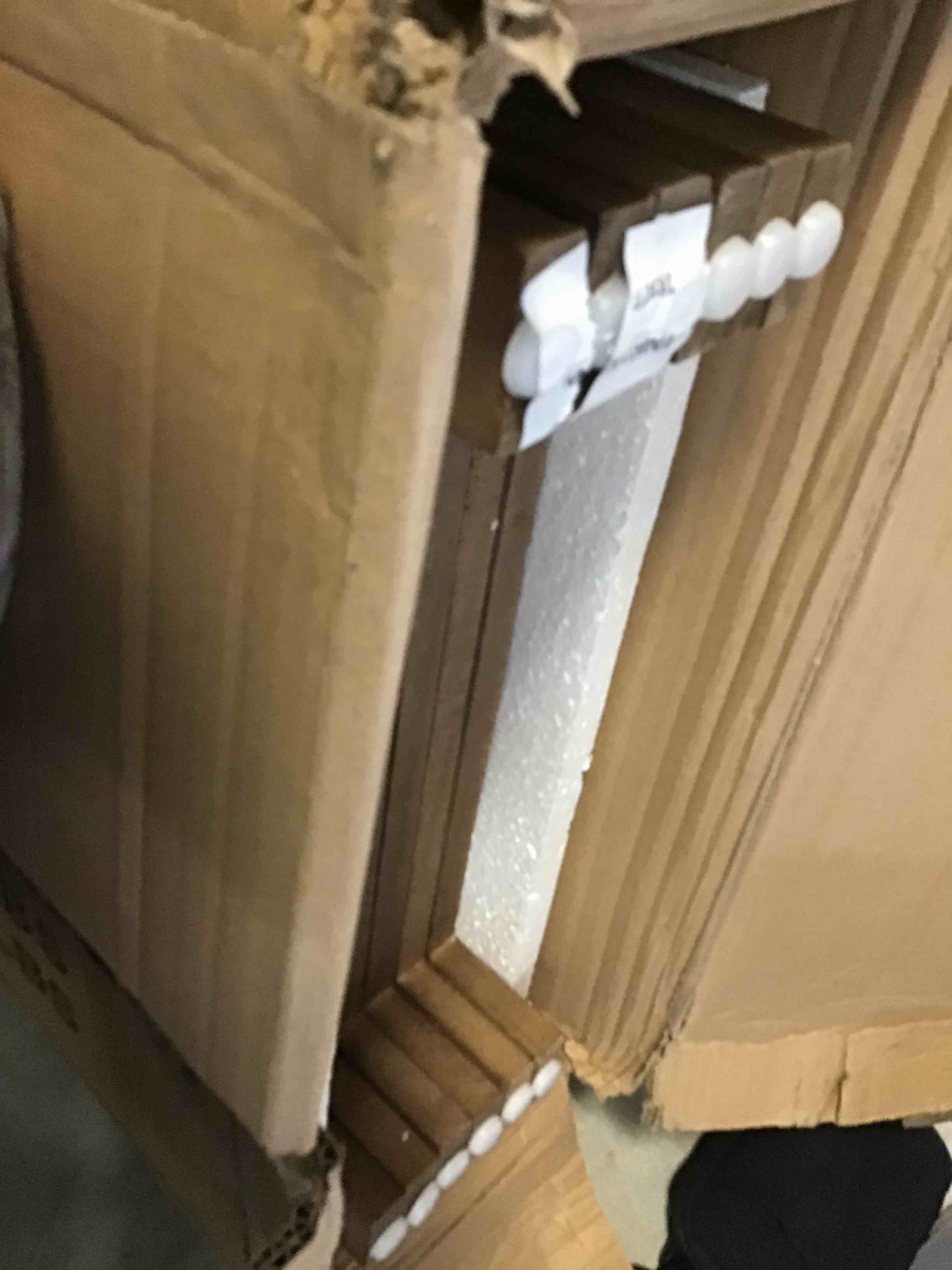 https://s3.amazonaws.com/lotting-images-prod/bidfta/BLU5310100_1690044294260.jpeg