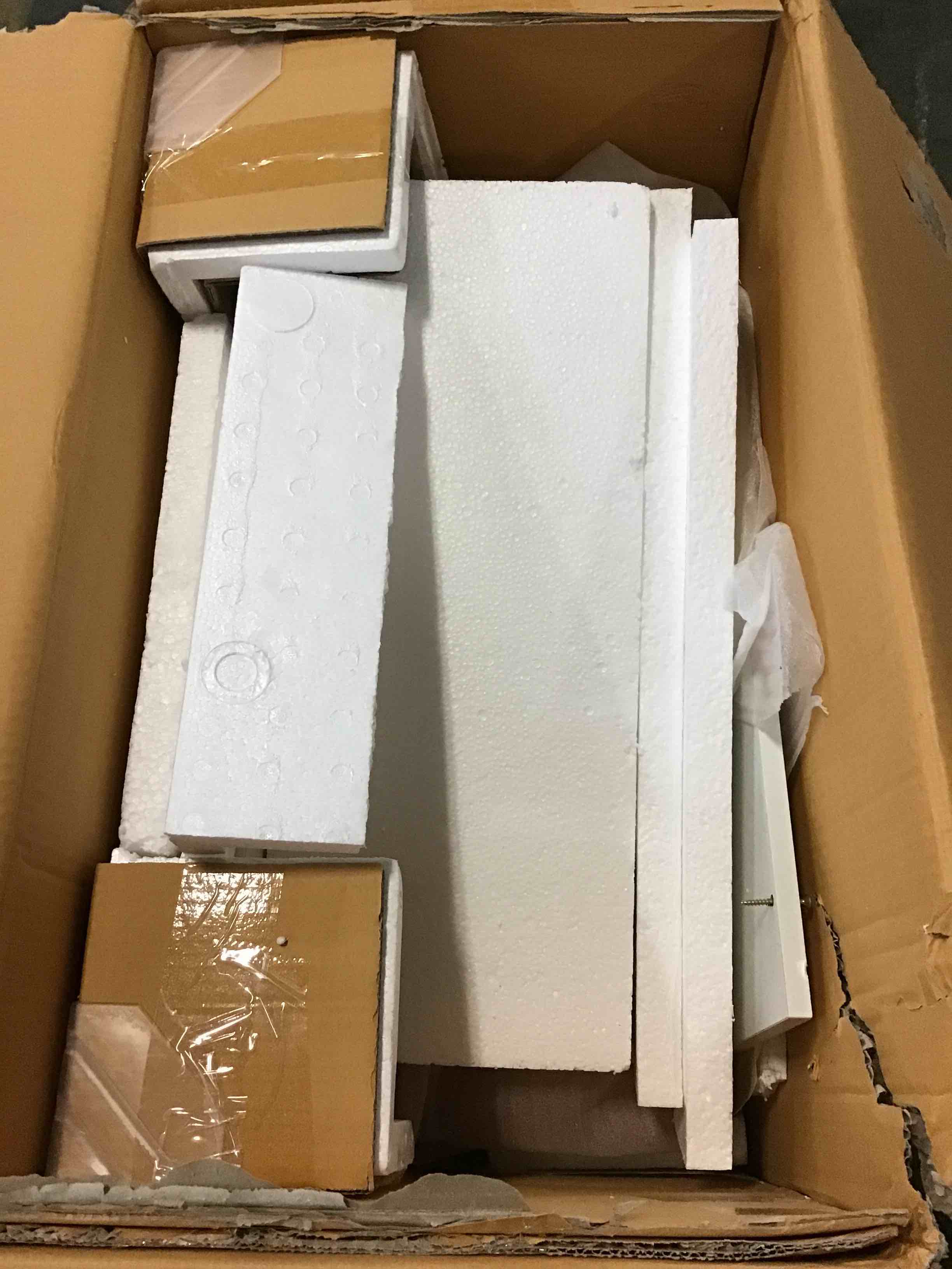 https://s3.amazonaws.com/lotting-images-prod/bidfta/BLU5310294_1690219268244.jpeg