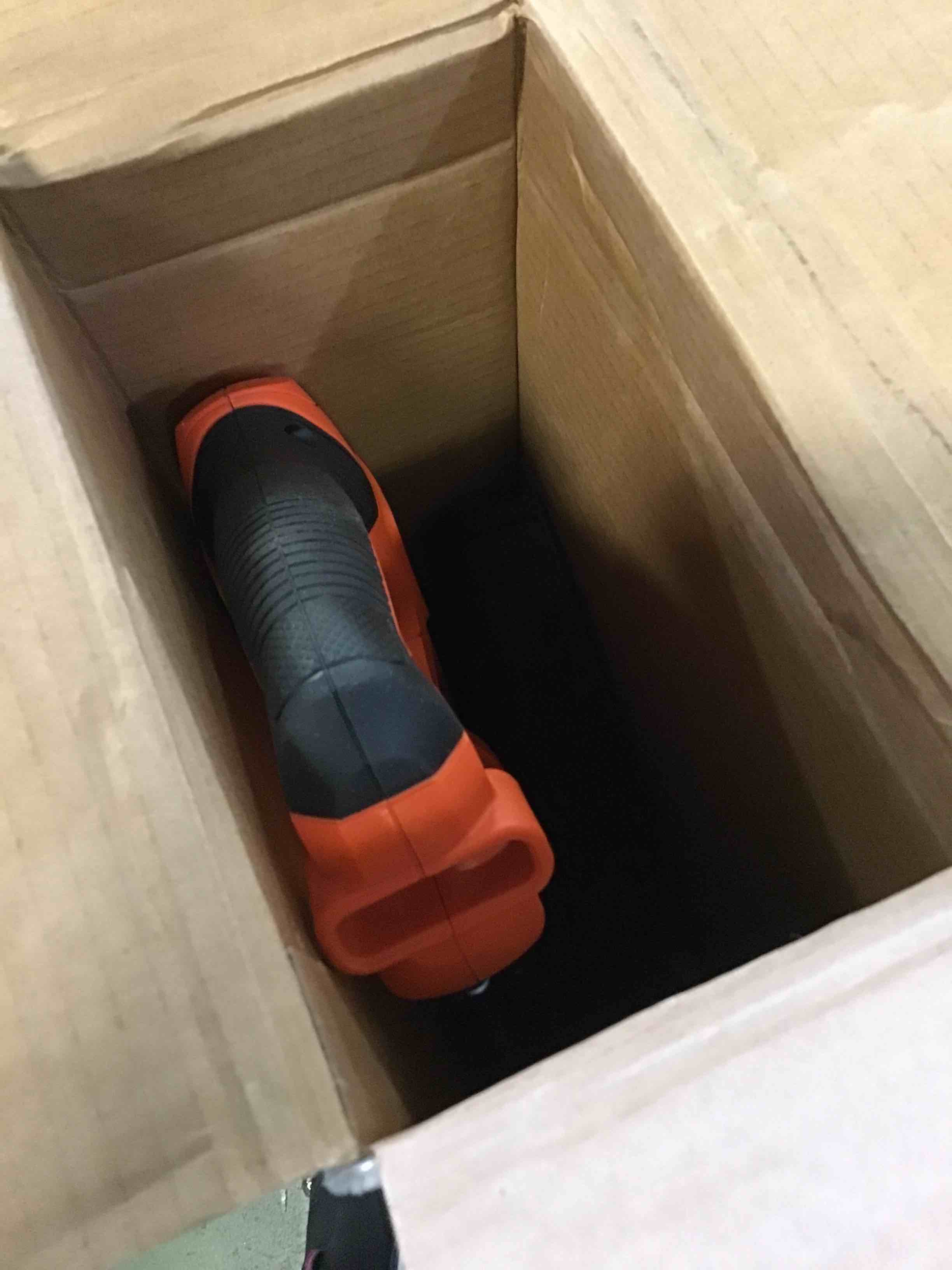 https://s3.amazonaws.com/lotting-images-prod/bidfta/BLU5310303_1690220359777.jpeg
