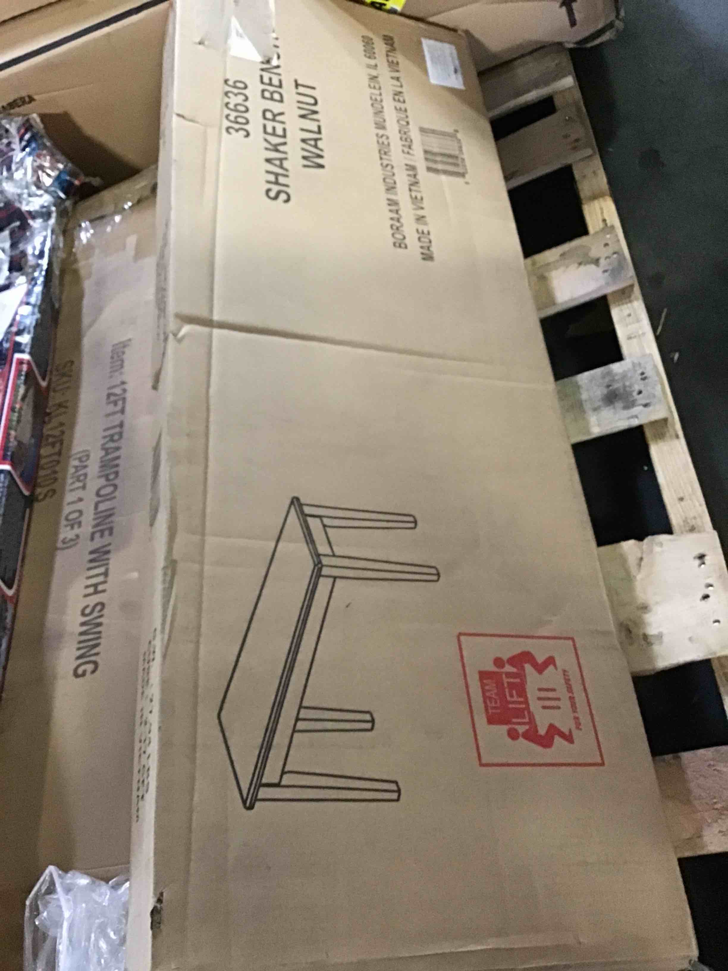 https://s3.amazonaws.com/lotting-images-prod/bidfta/BLU5310573_1688660261504.jpeg