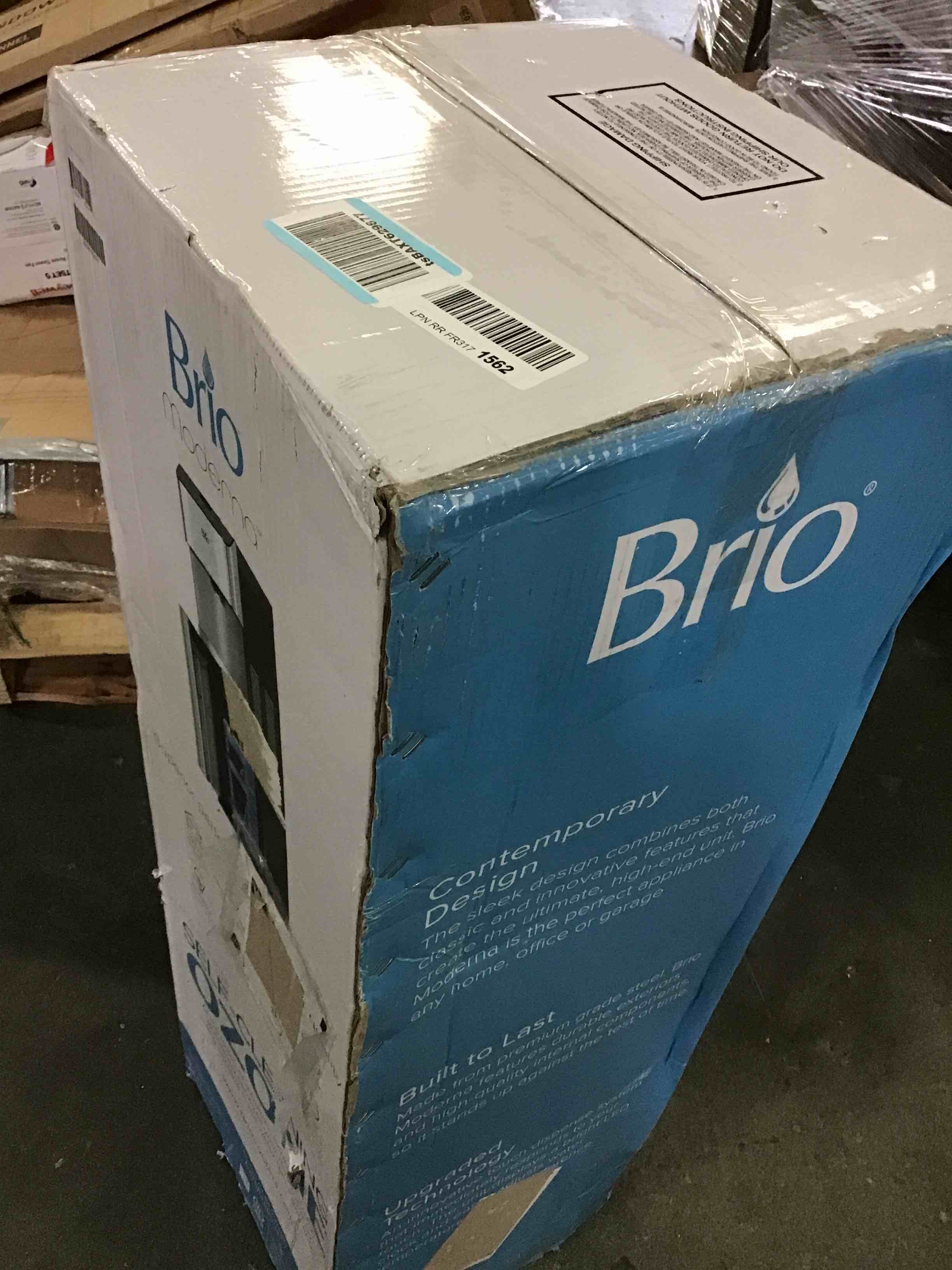 https://s3.amazonaws.com/lotting-images-prod/bidfta/BLU5311646_1689606364537.jpeg