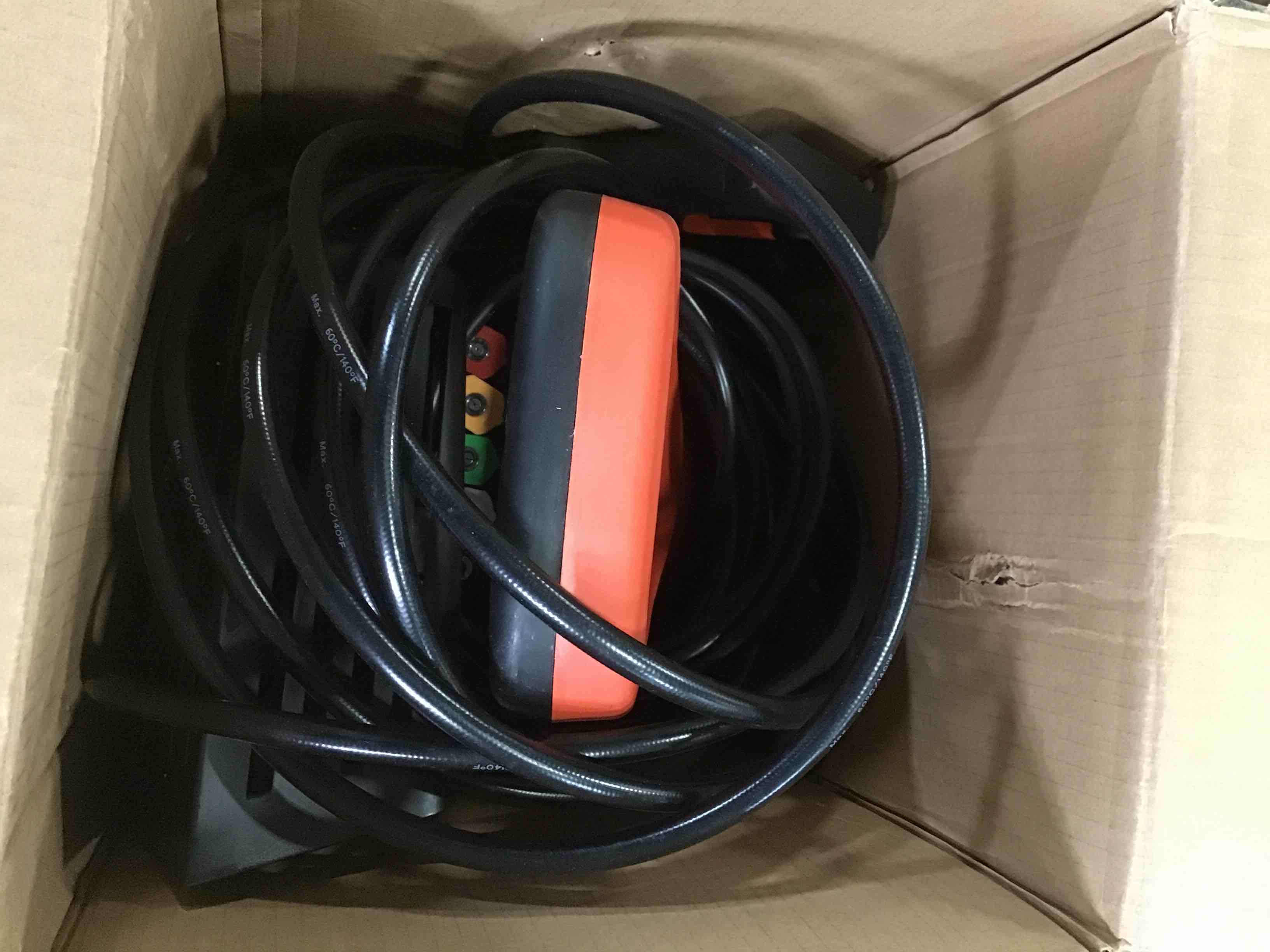 https://s3.amazonaws.com/lotting-images-prod/bidfta/BLU5311863_1689701052074.jpeg