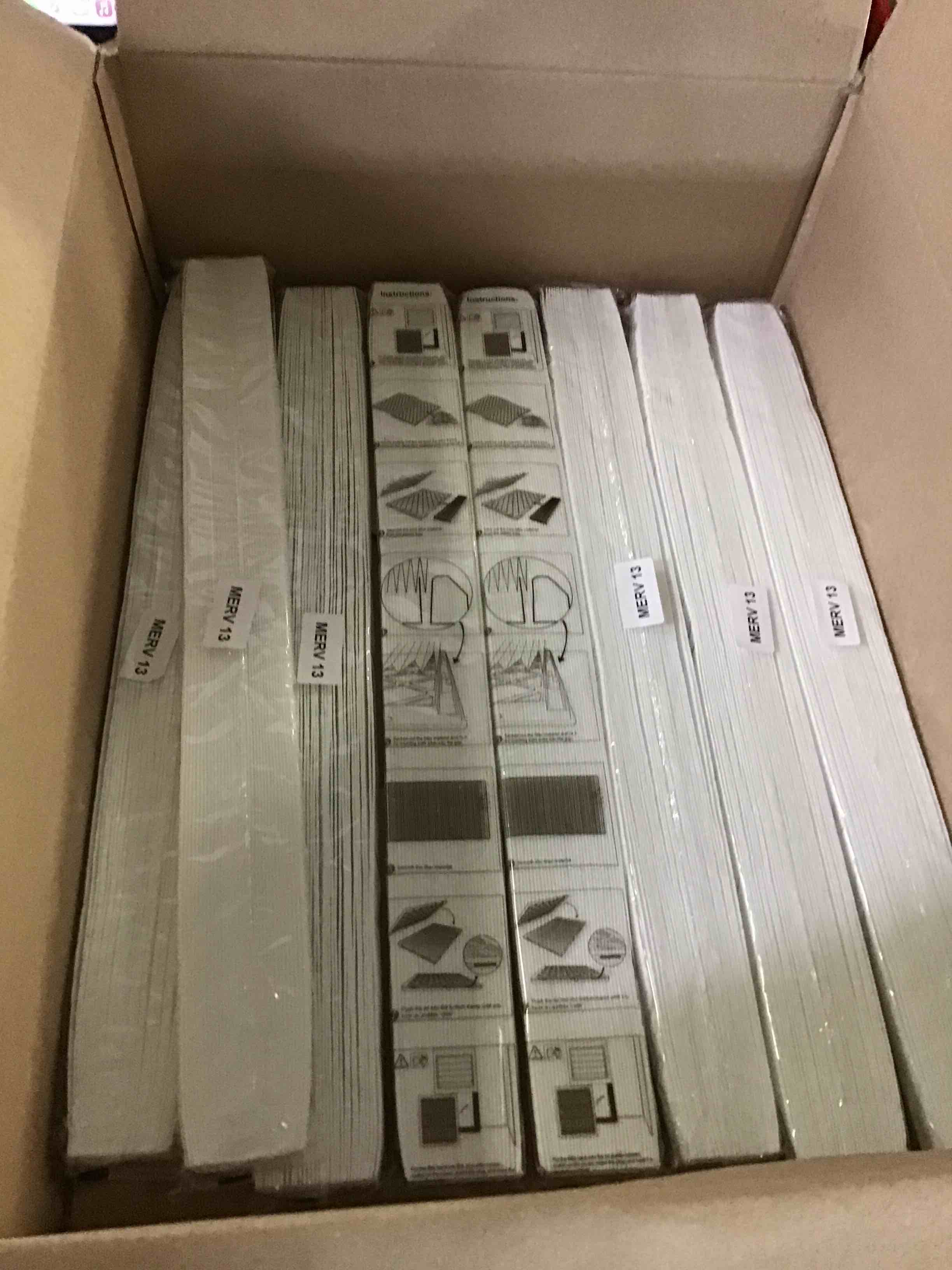 https://s3.amazonaws.com/lotting-images-prod/bidfta/BLU5321637_1690383222327.jpeg