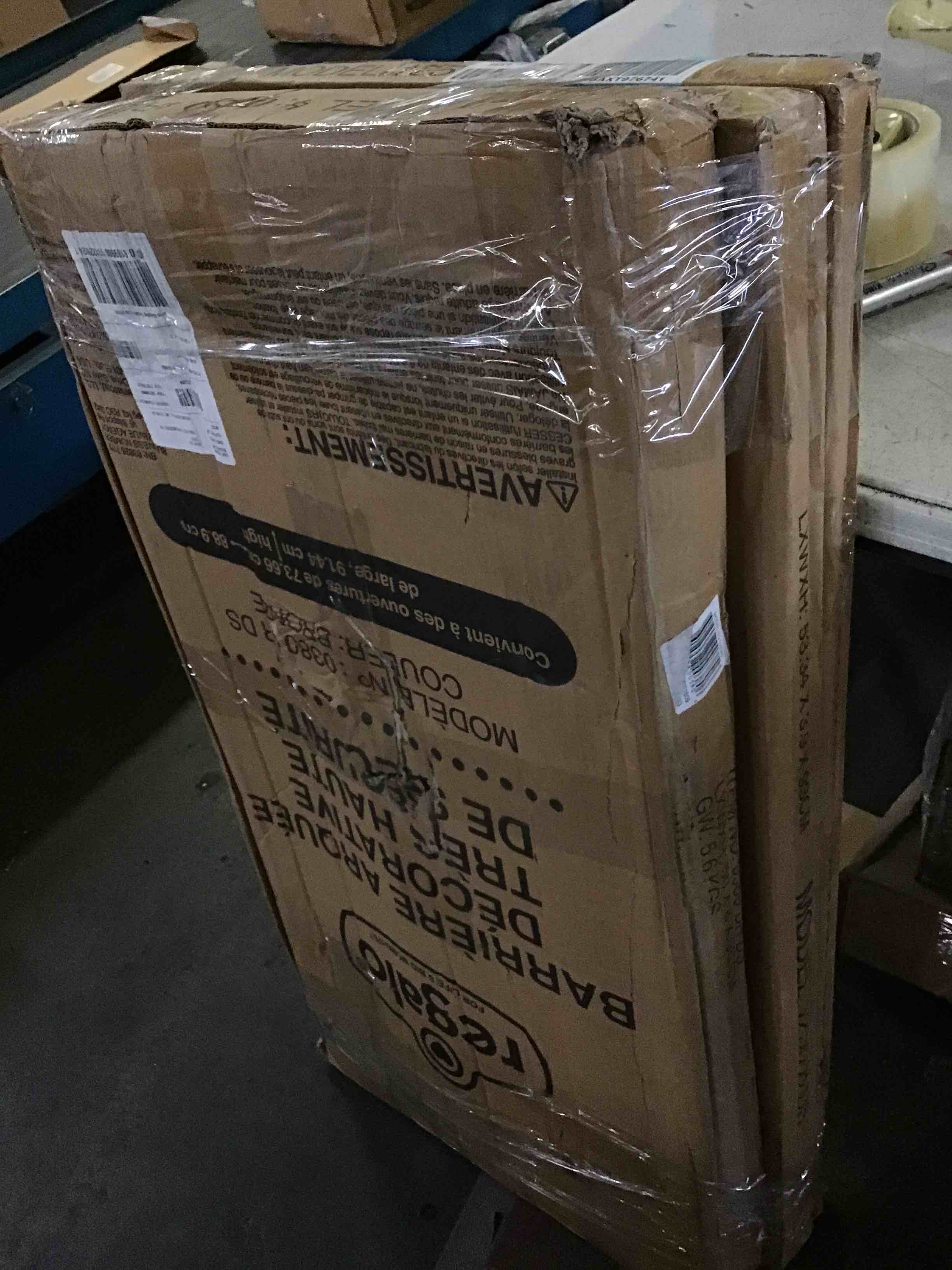 https://s3.amazonaws.com/lotting-images-prod/bidfta/BLU5321754_1690462636326.jpeg