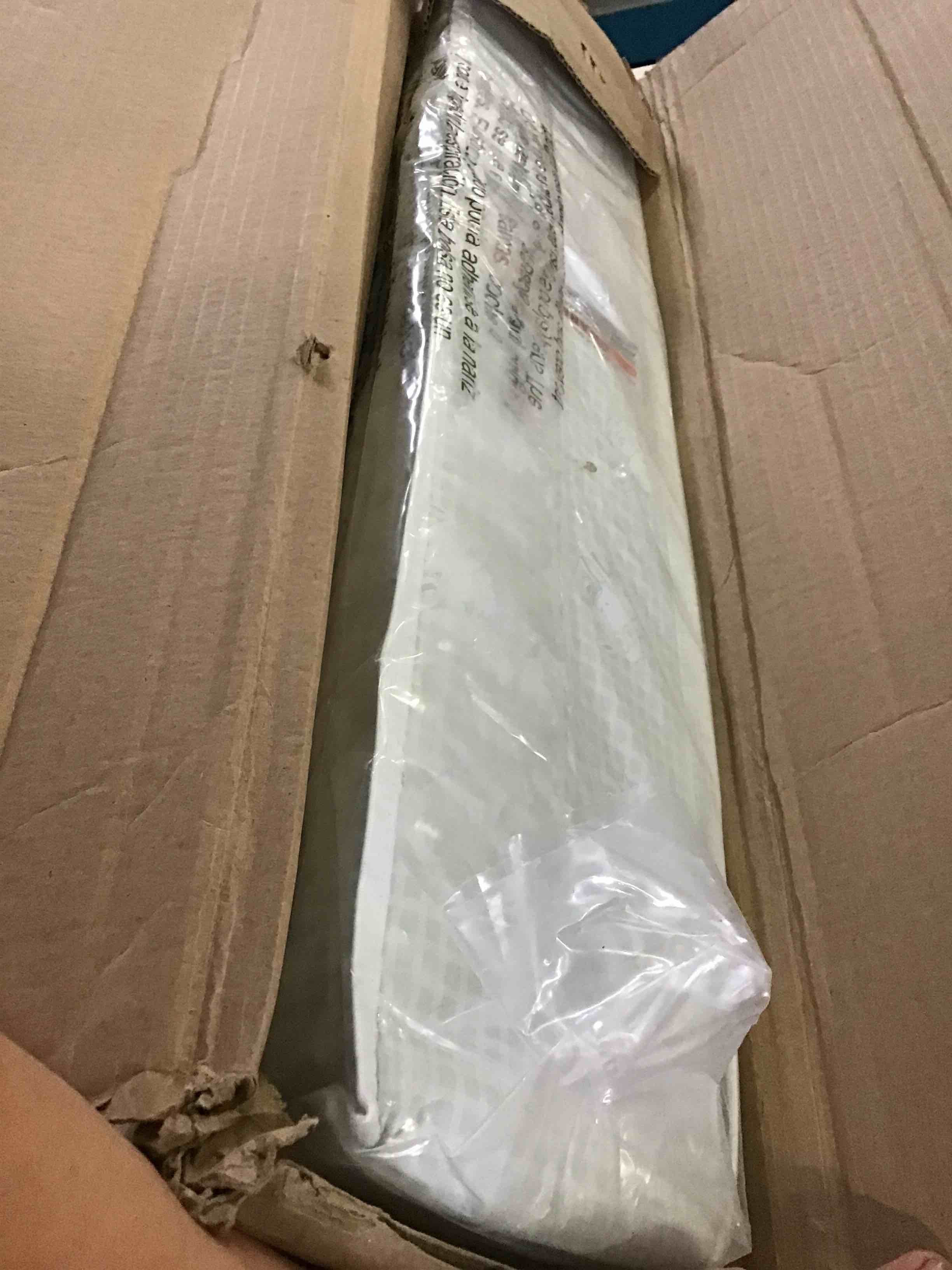 https://s3.amazonaws.com/lotting-images-prod/bidfta/BLU5321768_1690464374747.jpeg