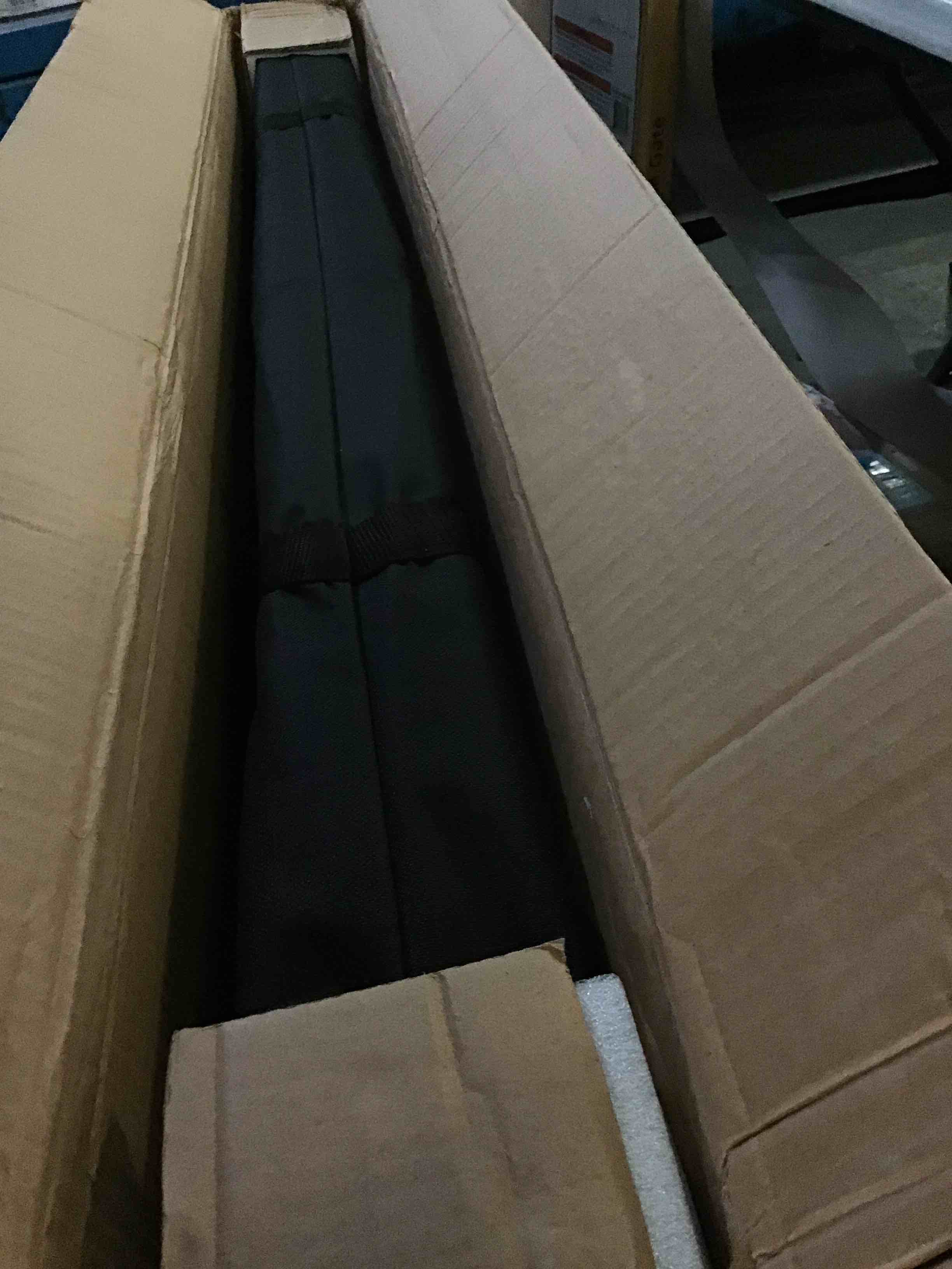 https://s3.amazonaws.com/lotting-images-prod/bidfta/BLU5321861_1690481172315.jpeg
