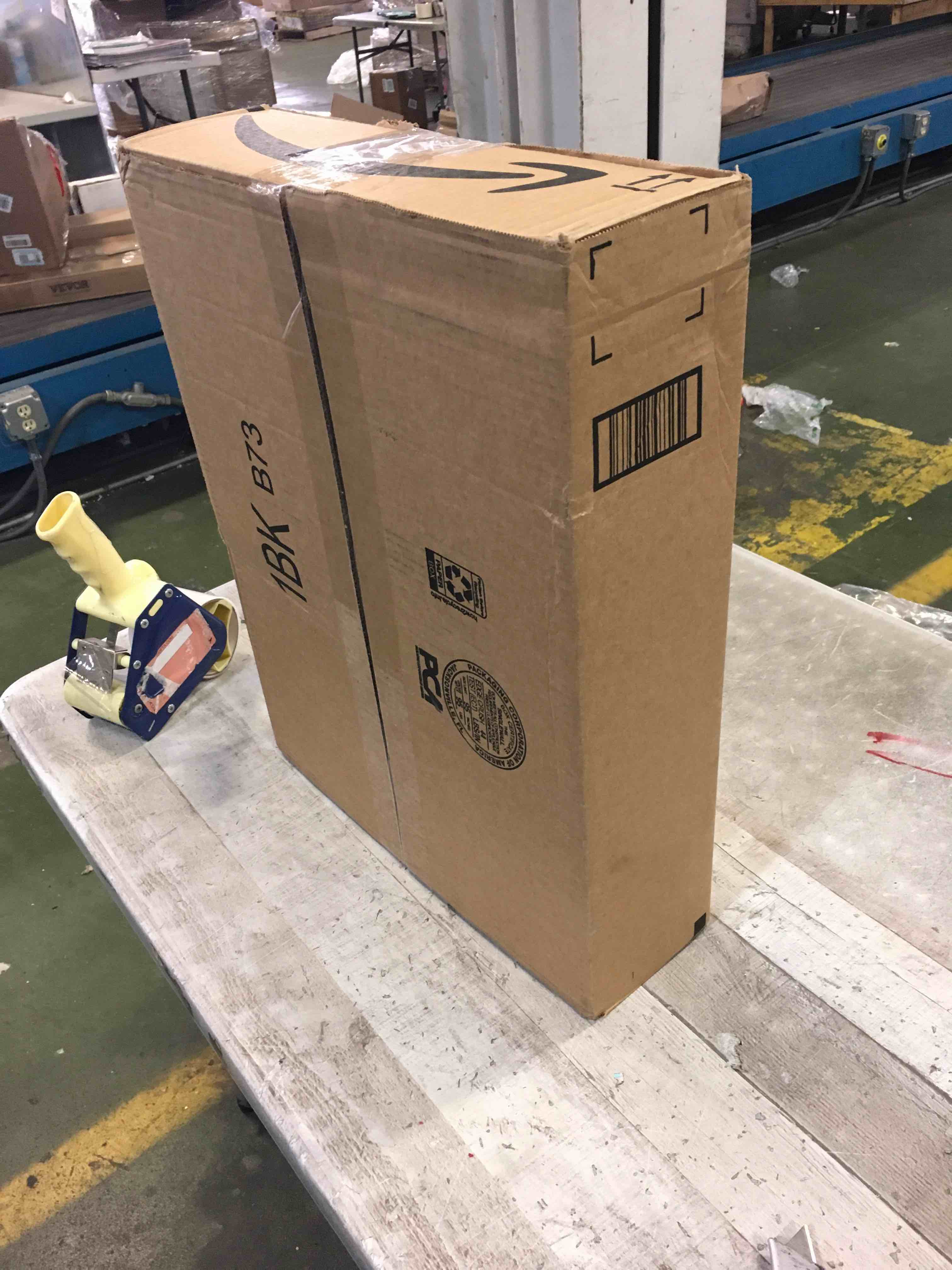 https://s3.amazonaws.com/lotting-images-prod/bidfta/BLU5322880_1688043145833.jpeg