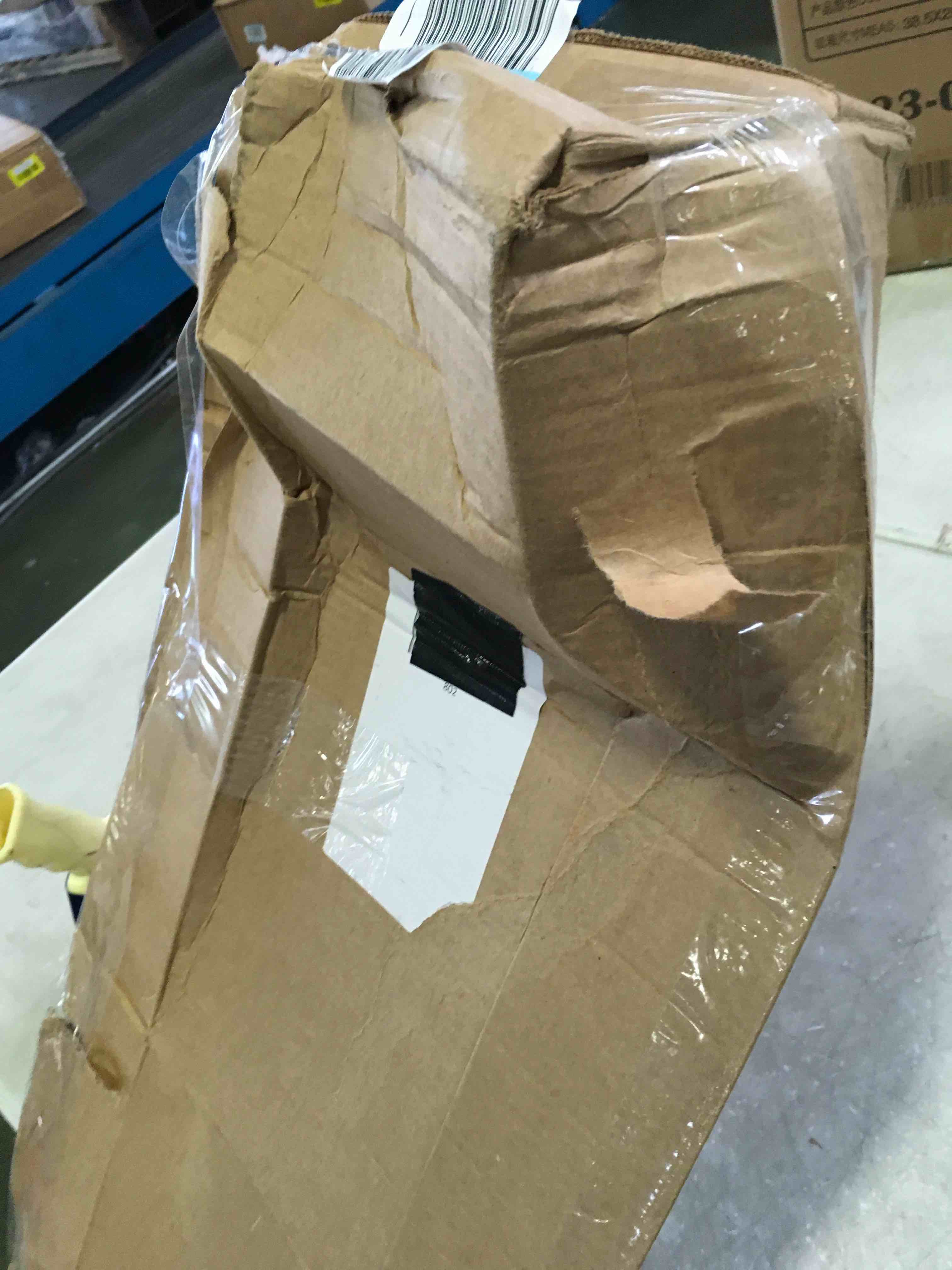 https://s3.amazonaws.com/lotting-images-prod/bidfta/BLU5323044_1688131793028.jpeg