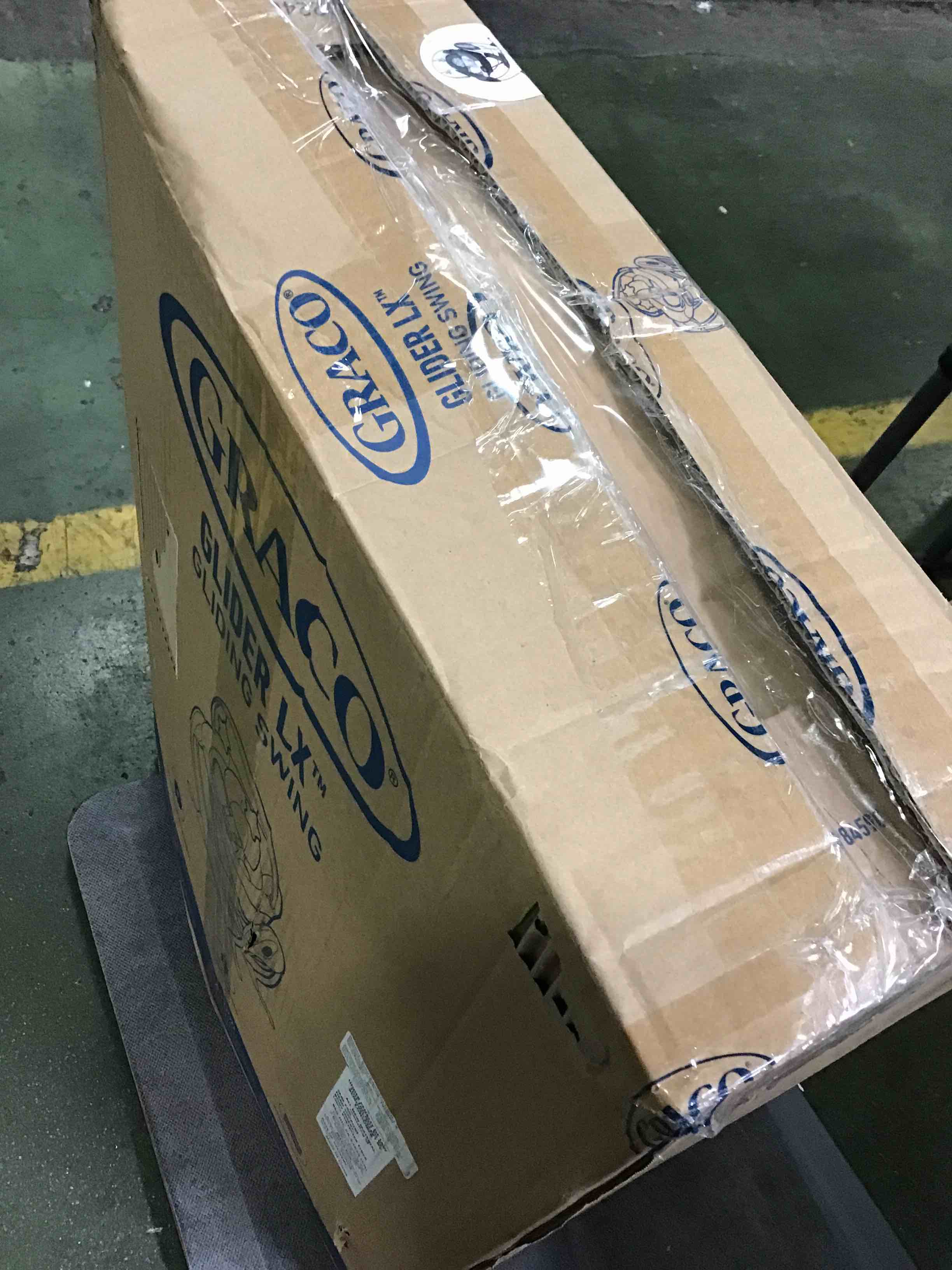https://s3.amazonaws.com/lotting-images-prod/bidfta/BLU5323727_1688651687768.jpeg