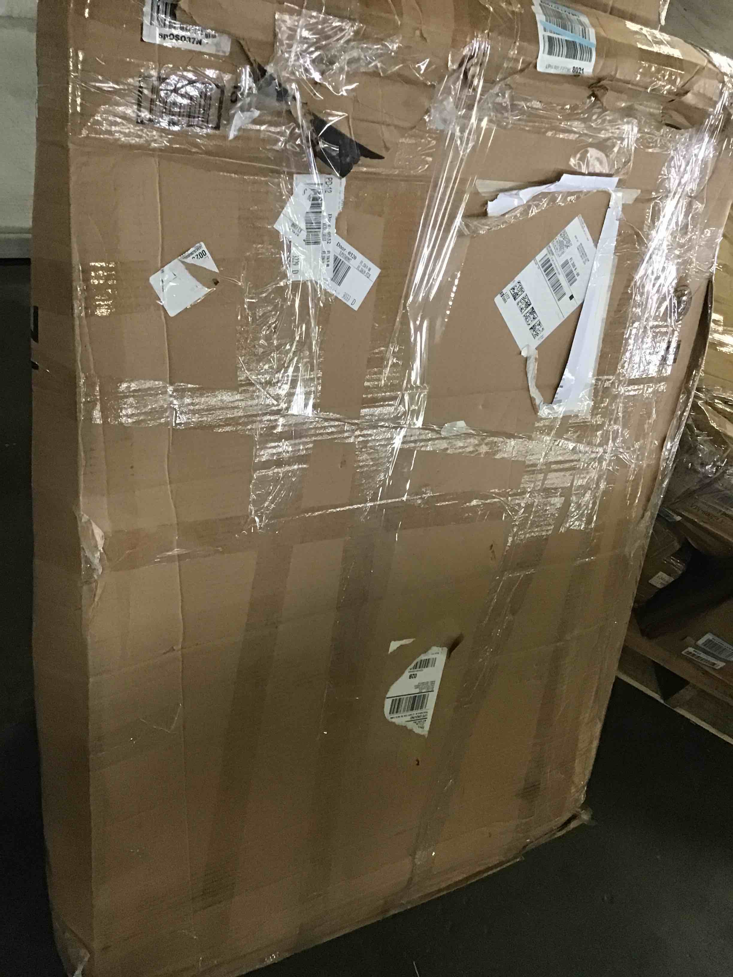https://s3.amazonaws.com/lotting-images-prod/bidfta/BLU5324463_1692119239504.jpeg