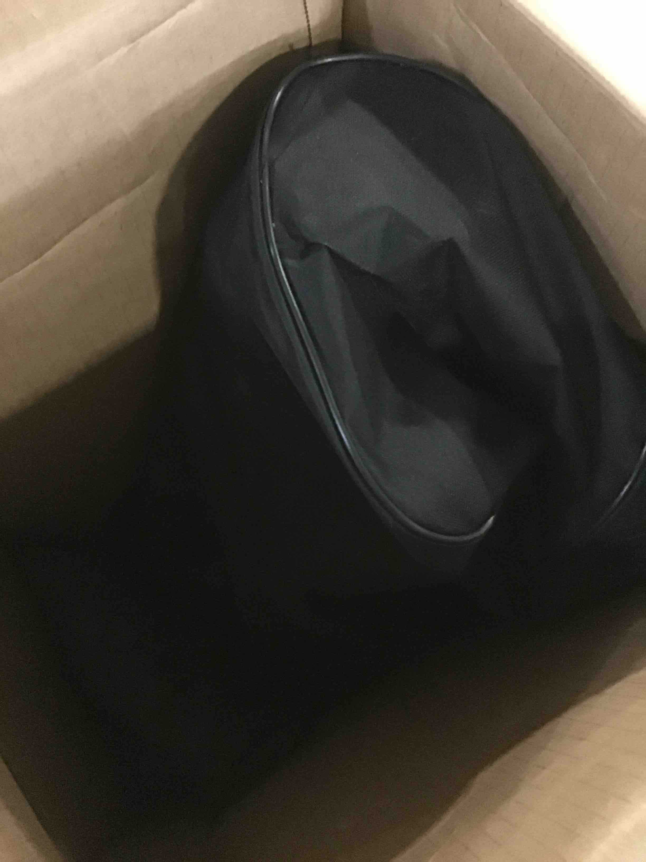 https://s3.amazonaws.com/lotting-images-prod/bidfta/BLU5324553_1692128126000.jpeg