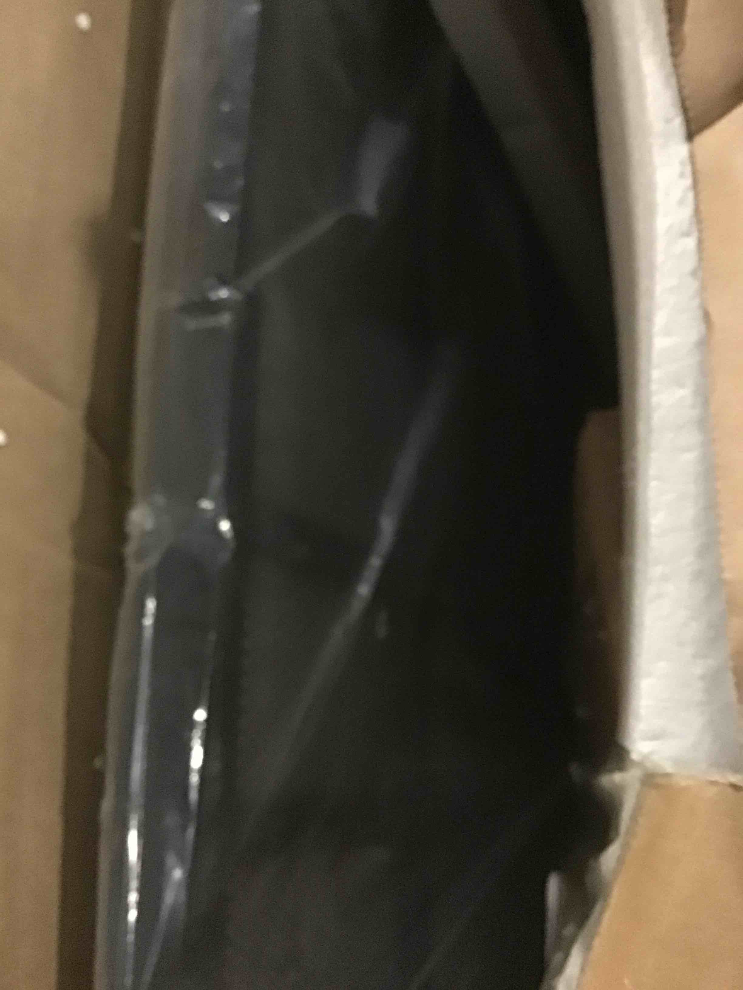 https://s3.amazonaws.com/lotting-images-prod/bidfta/BLU5324590_1692184307885.jpeg