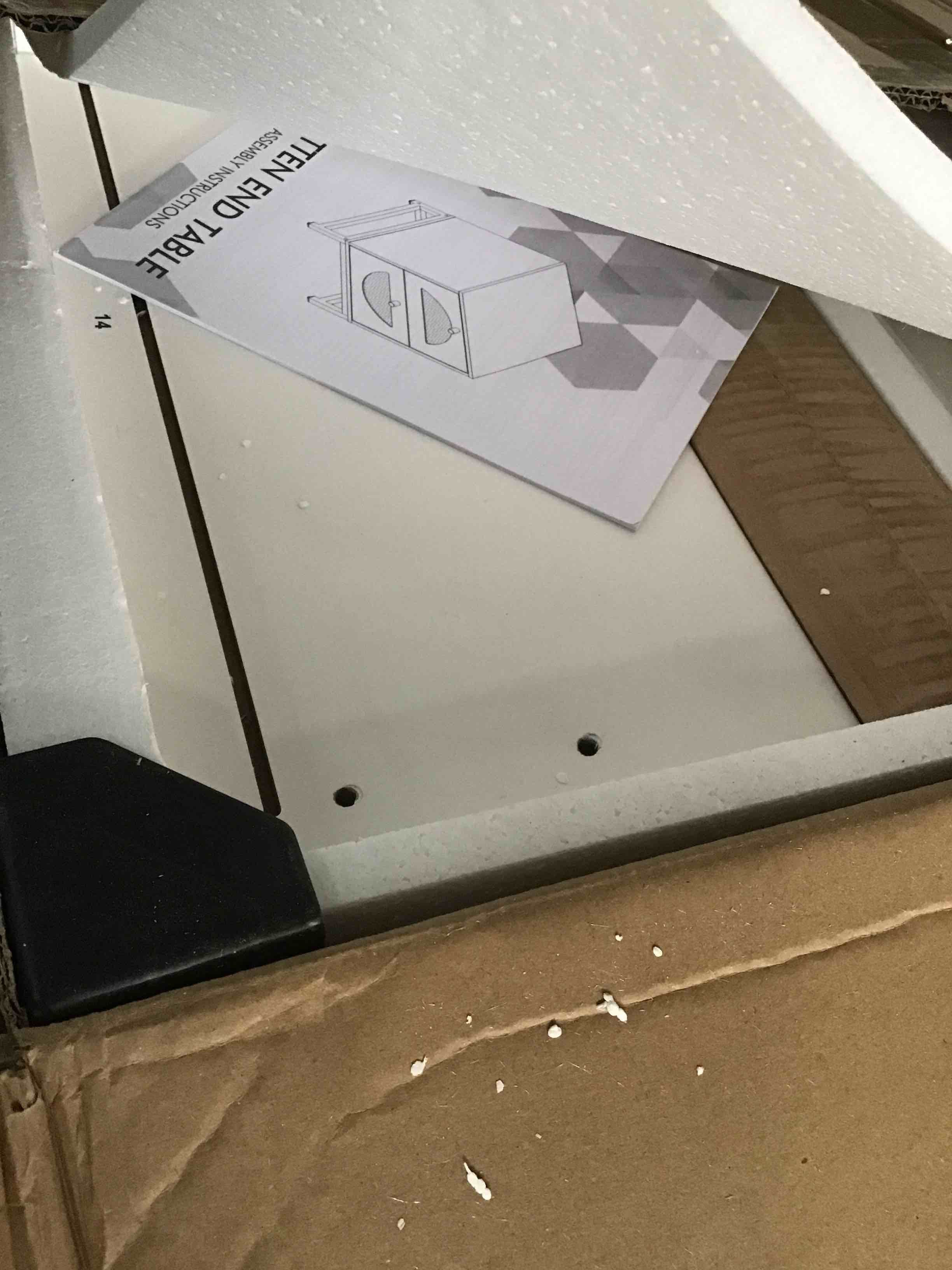 https://s3.amazonaws.com/lotting-images-prod/bidfta/BLU5324611_1692186728707.jpeg