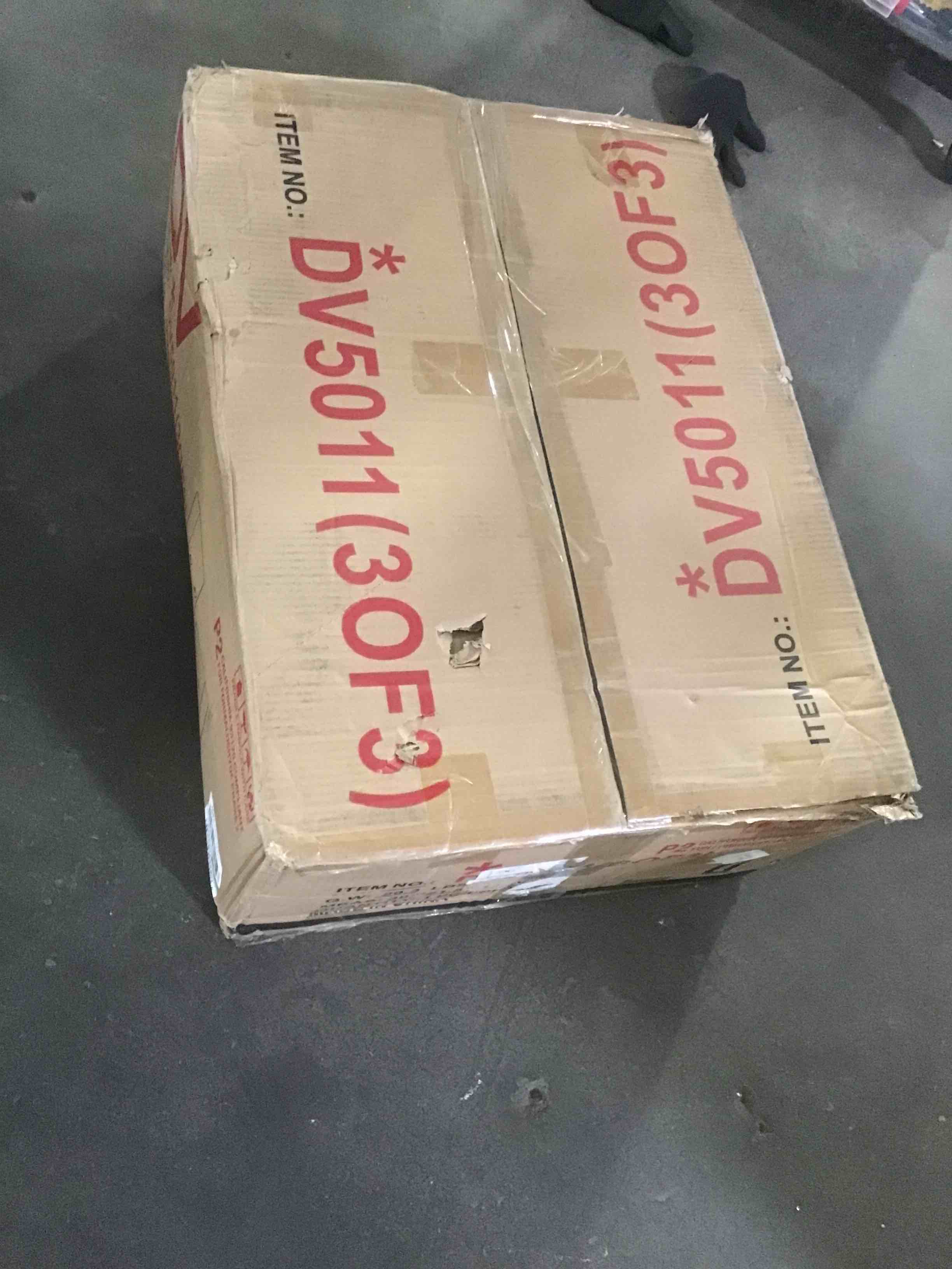 https://s3.amazonaws.com/lotting-images-prod/bidfta/BLU5324931_1692291749867.jpeg