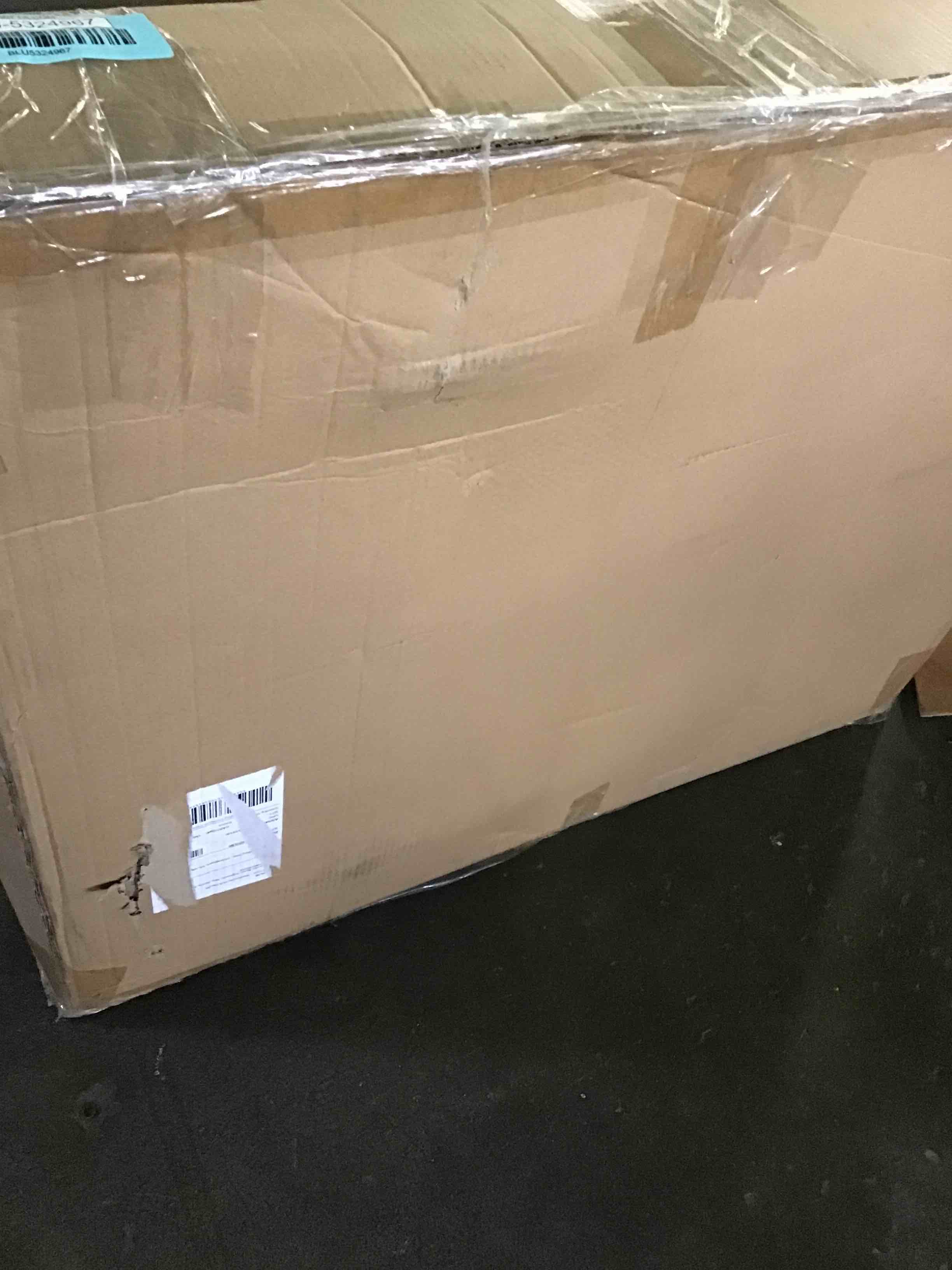 https://s3.amazonaws.com/lotting-images-prod/bidfta/BLU5324967_1692296234454.jpeg