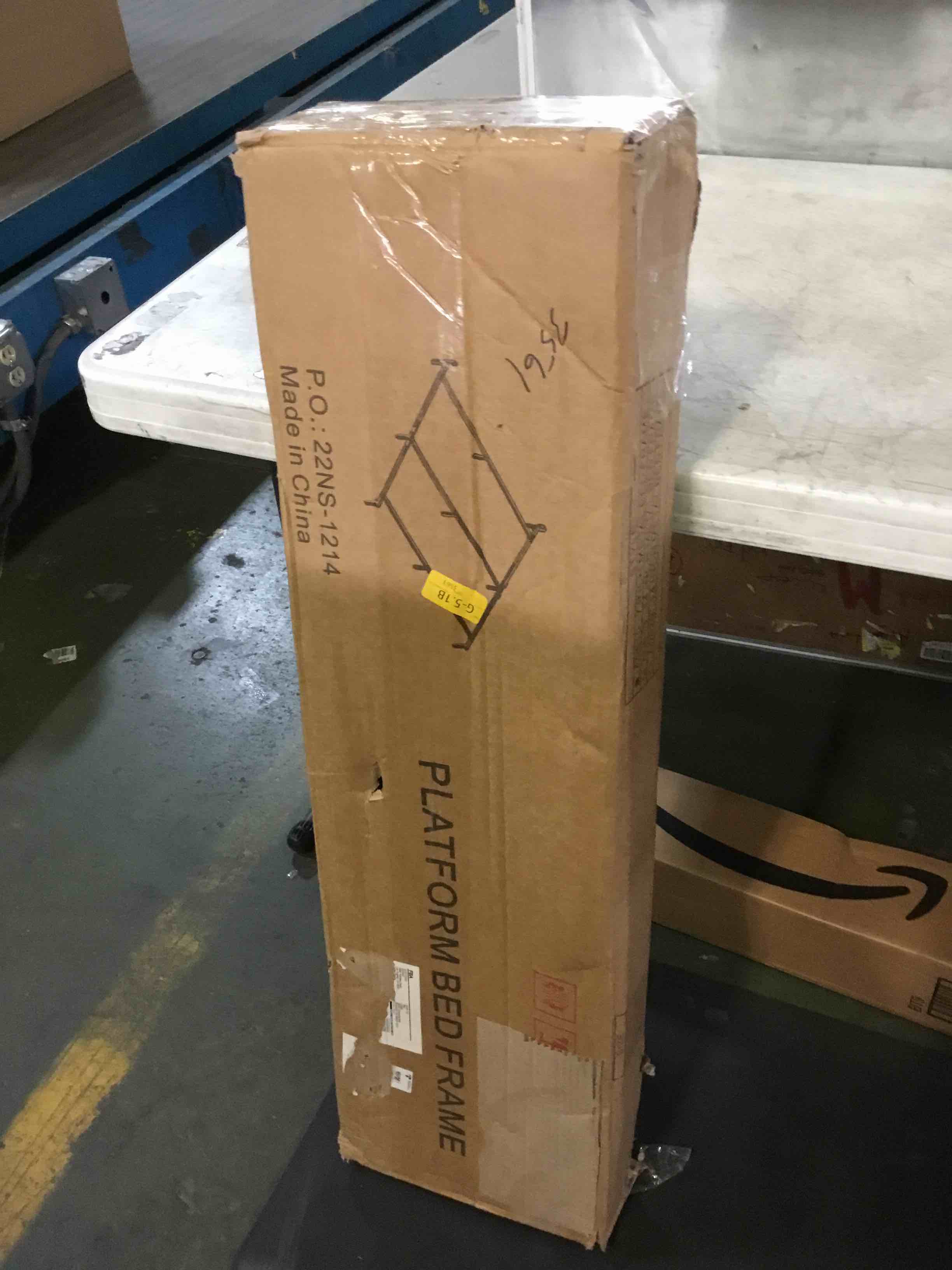 https://s3.amazonaws.com/lotting-images-prod/bidfta/BLU5327013_1691583926666.jpeg