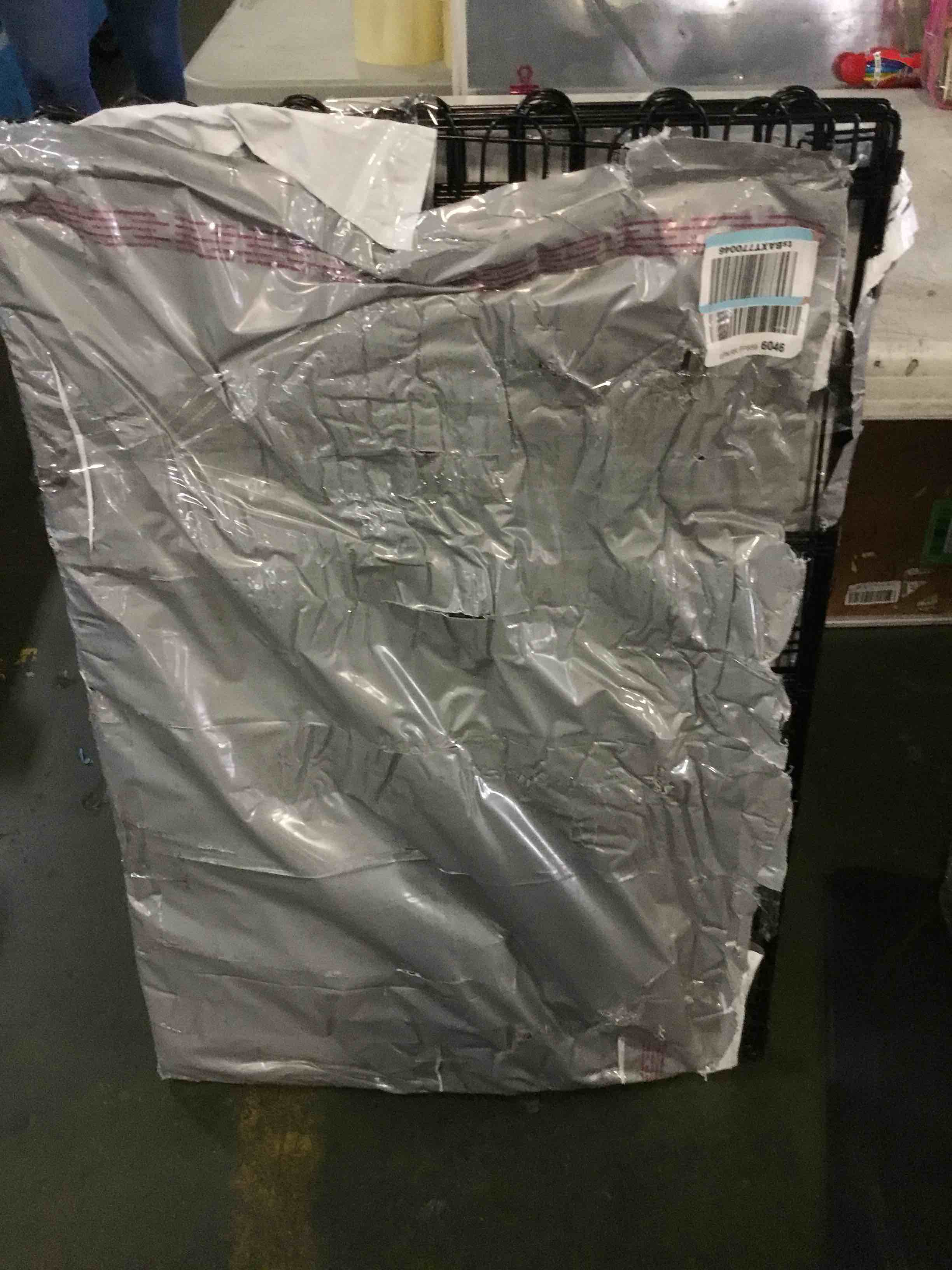 https://s3.amazonaws.com/lotting-images-prod/bidfta/BLU5327125_1691605819920.jpeg