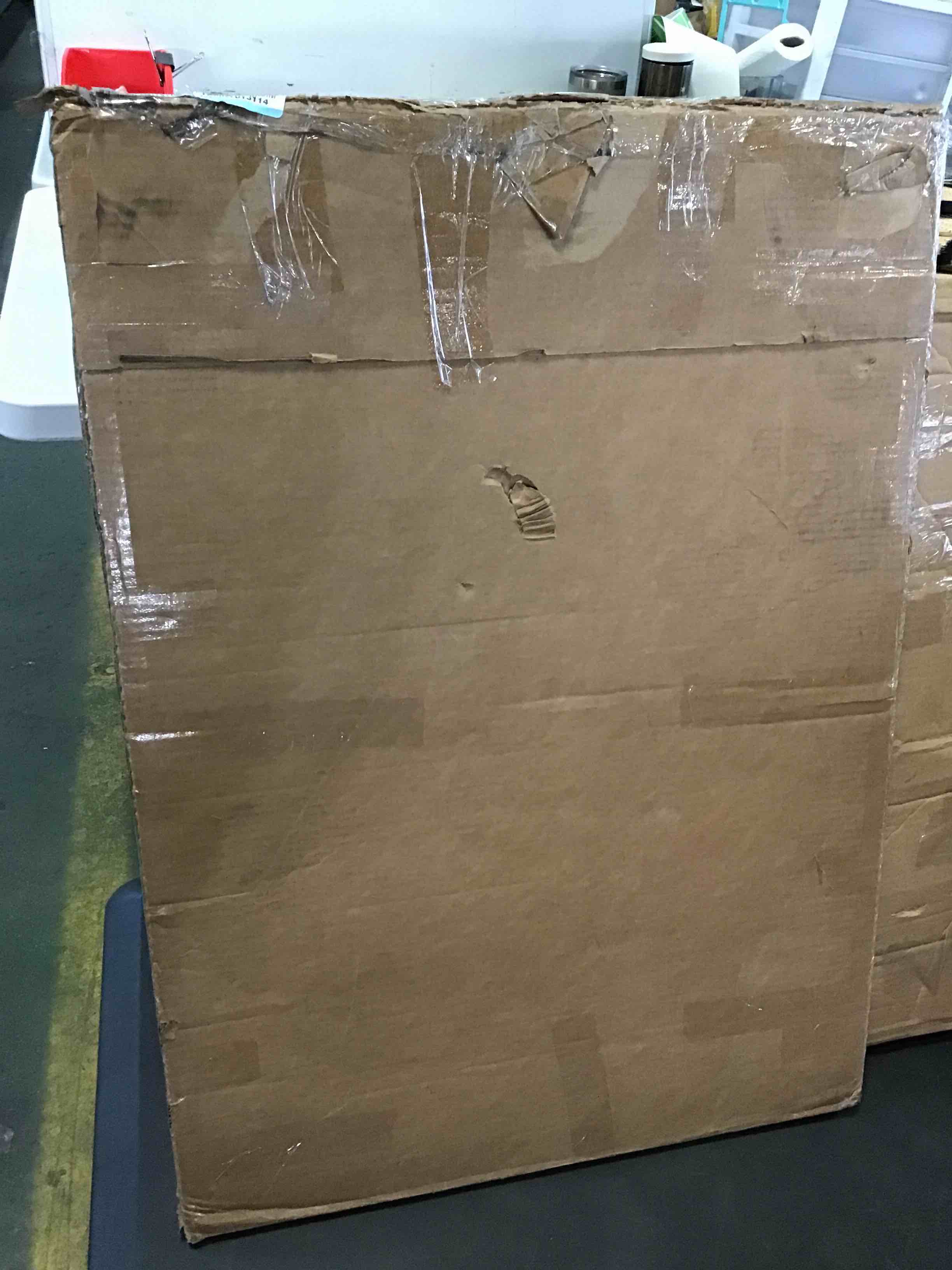 https://s3.amazonaws.com/lotting-images-prod/bidfta/BLU5327376_1691755440454.jpeg