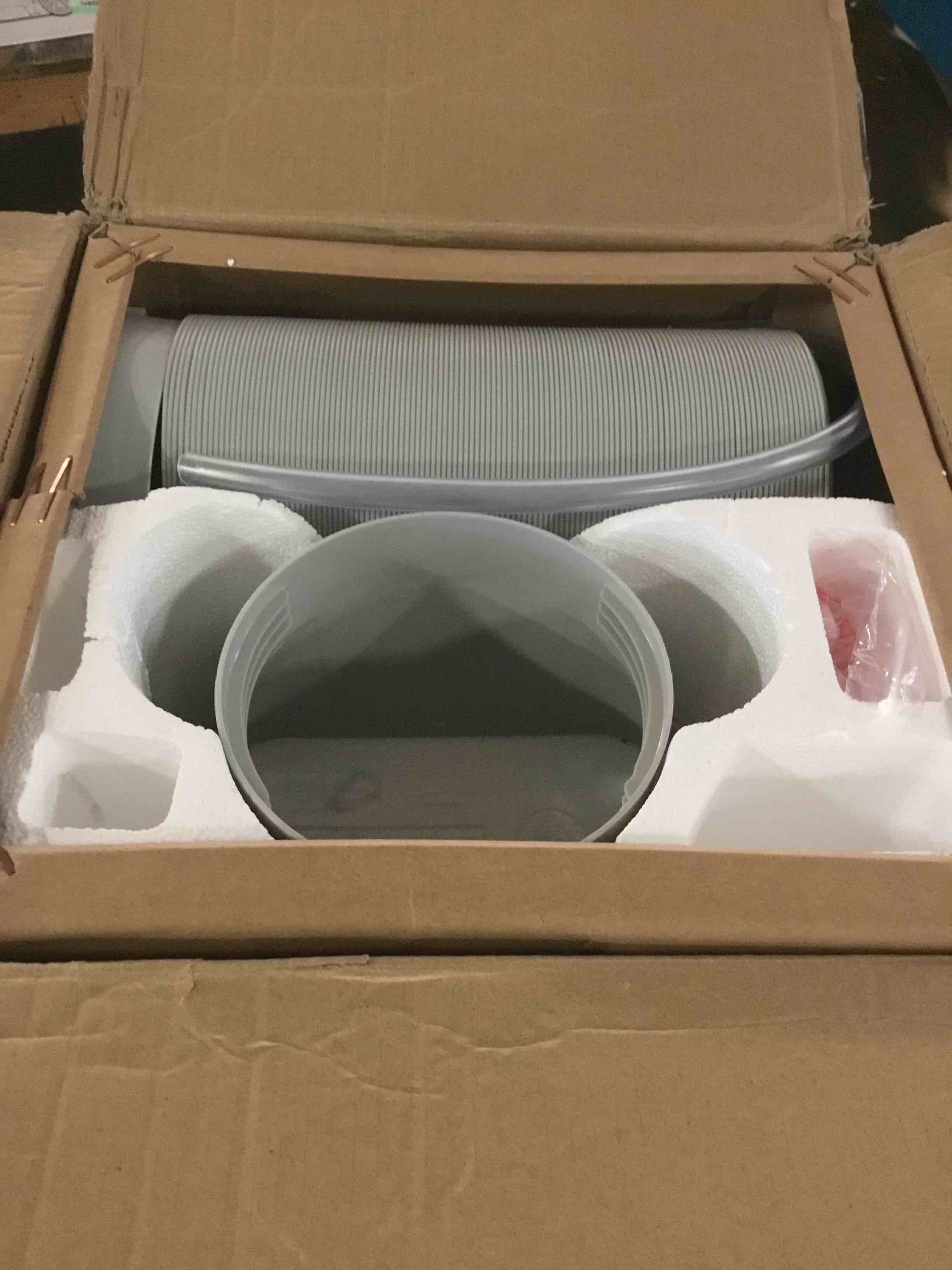 https://s3.amazonaws.com/lotting-images-prod/bidfta/BLU5328062_1692185578507.jpeg